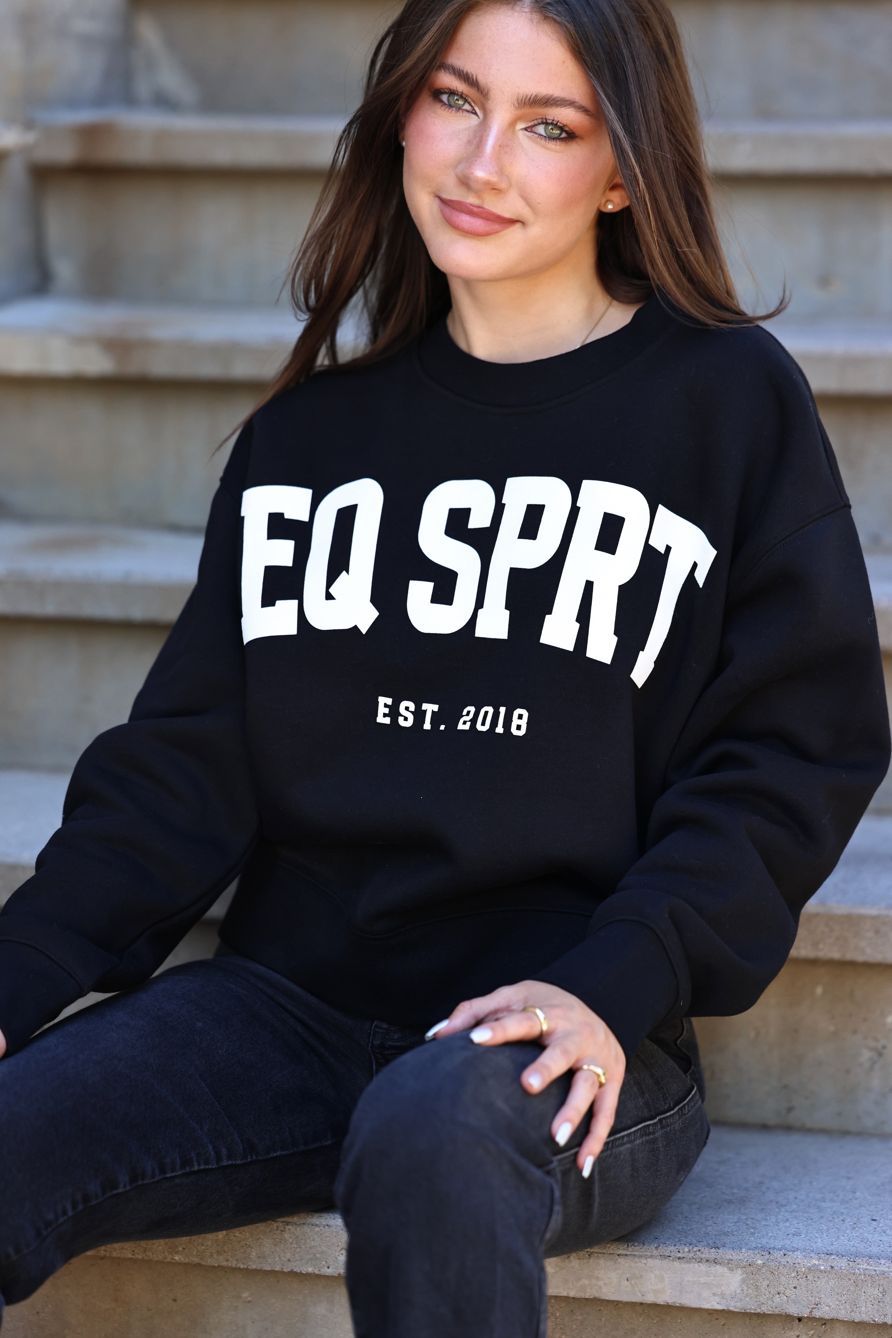 Sweatshirts & Hoodies