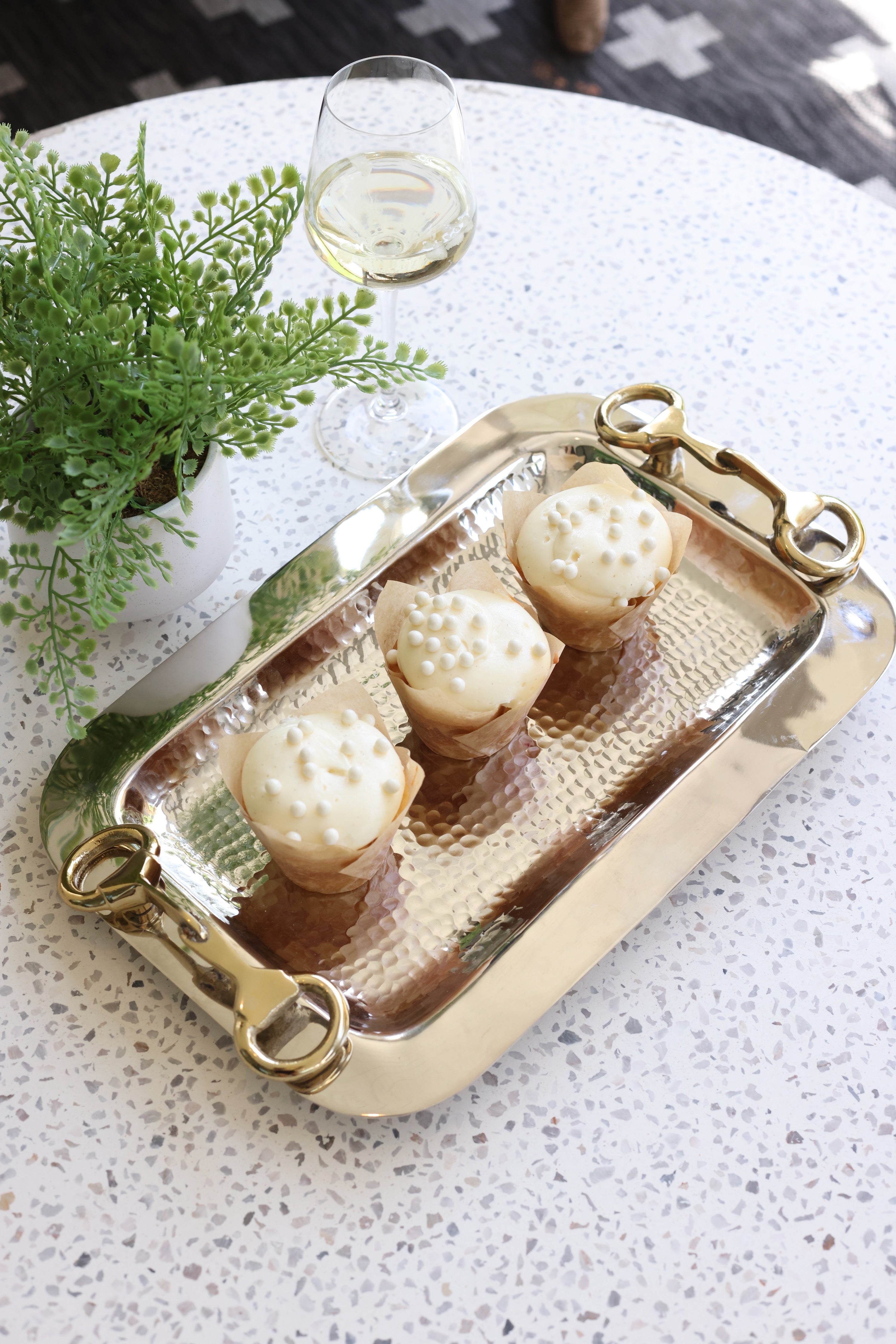 go home ltd. stylish equestrian astoria hammered snaffle bit handle tray