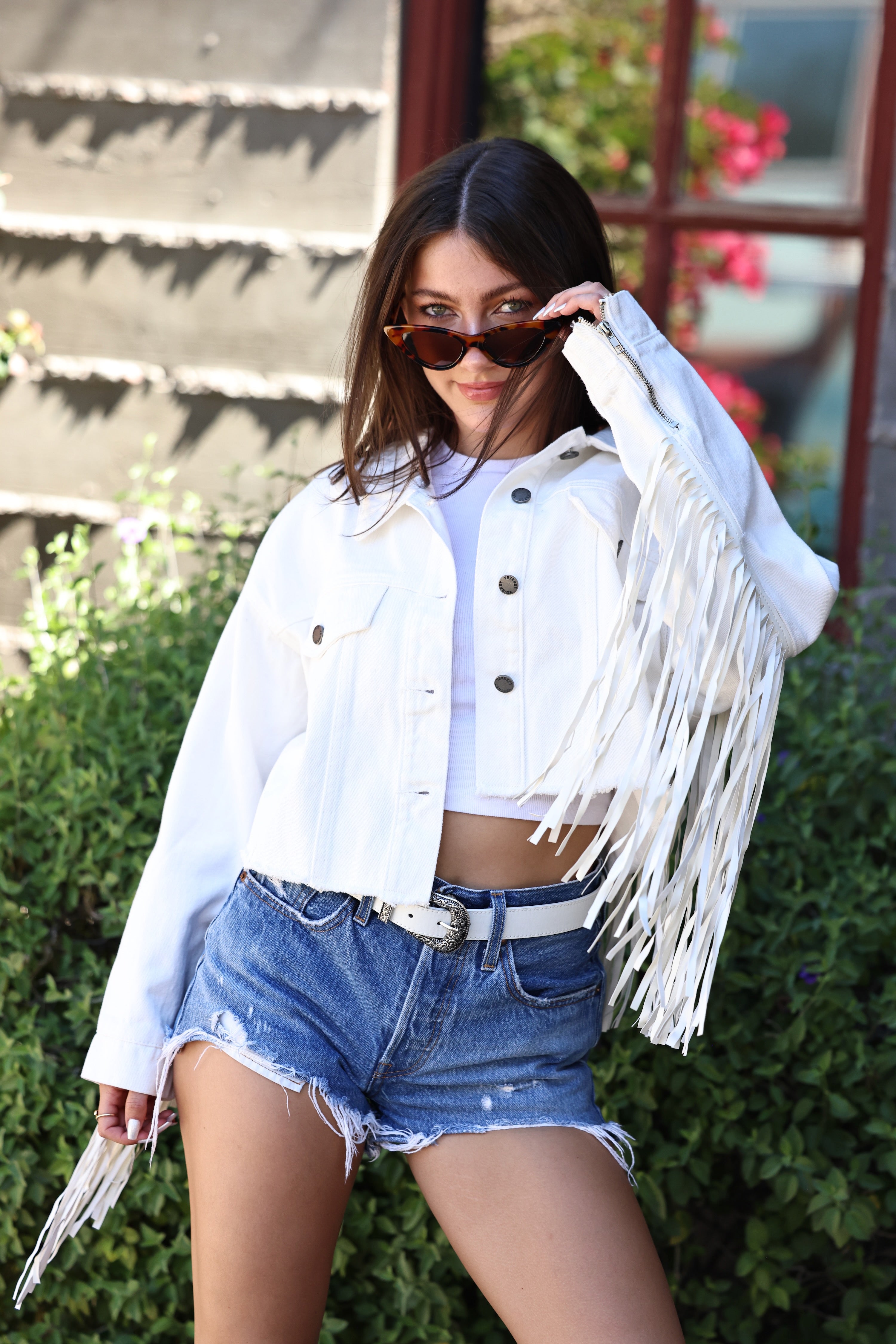 veveret stylish equestrian aynsley fringe denim jacket white