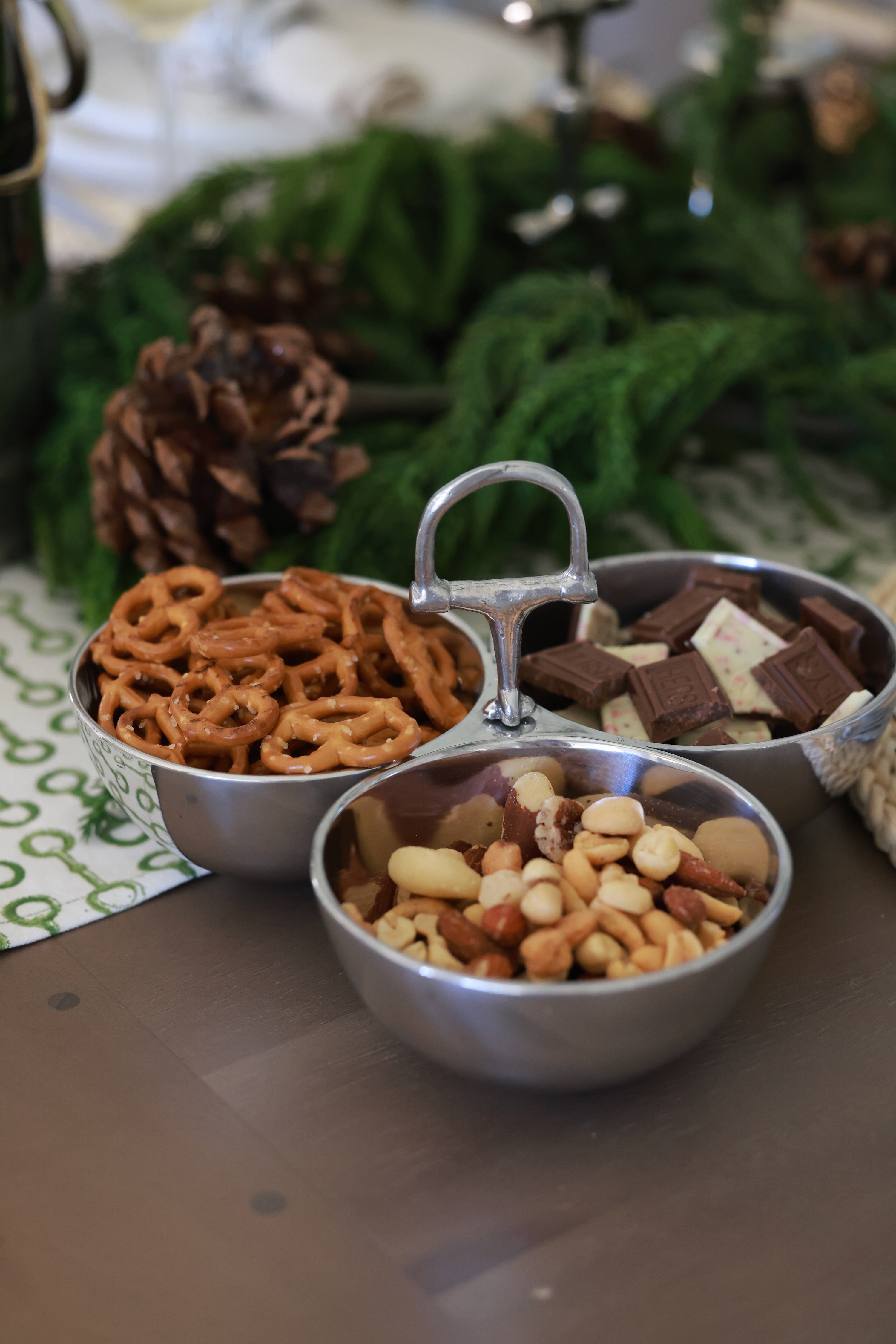 arthur court stylish equestrian stirrup nut bowl