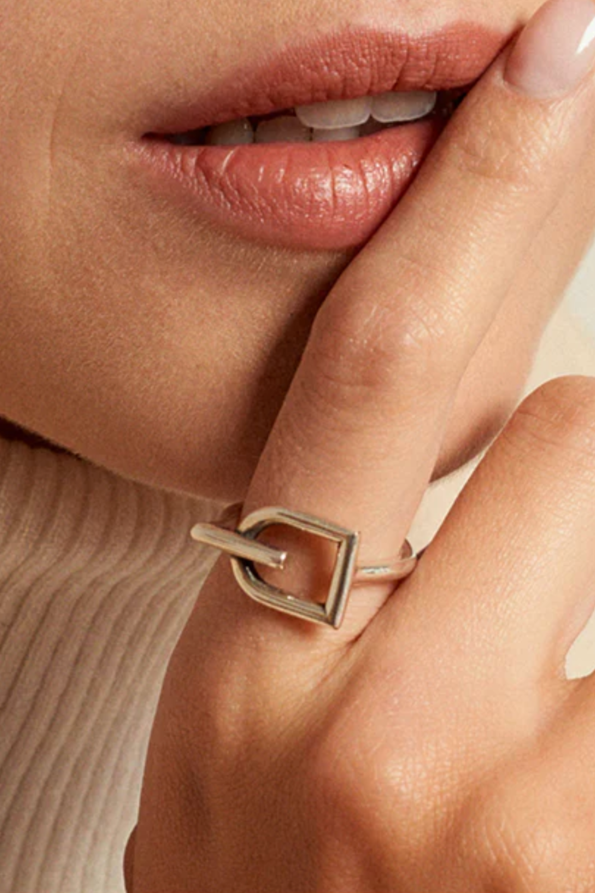 Hallie Stirrup Ring - Silver