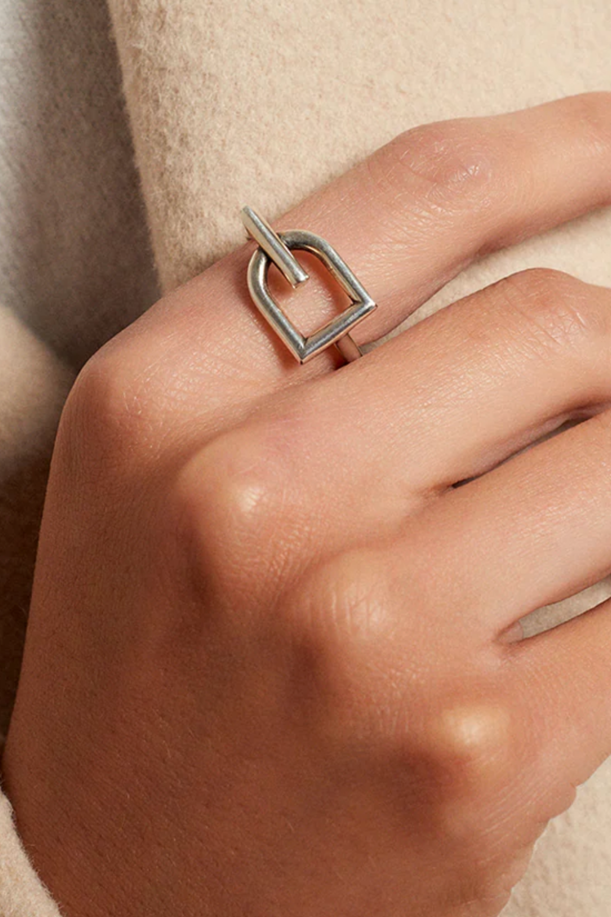 Hallie Stirrup Ring - Silver