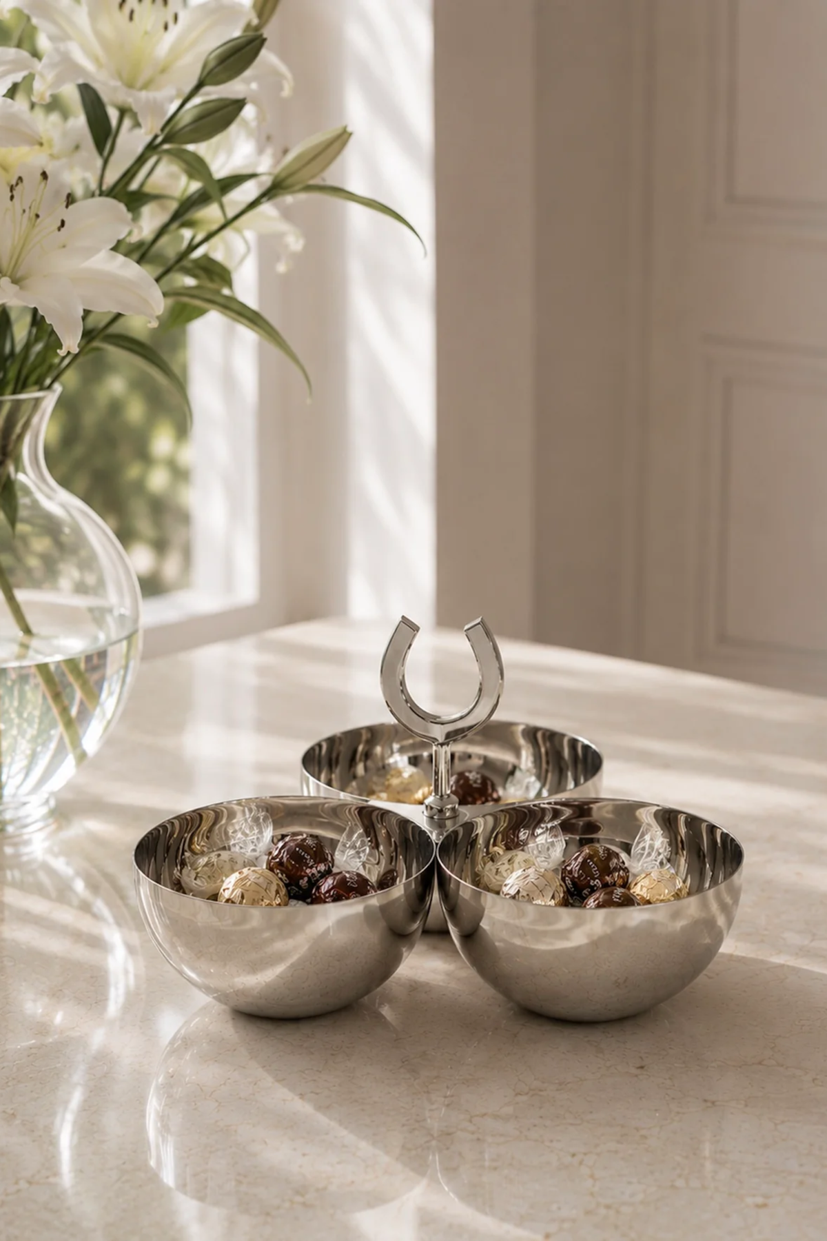 Harlowe Horseshoe Nut Bowl - Silver