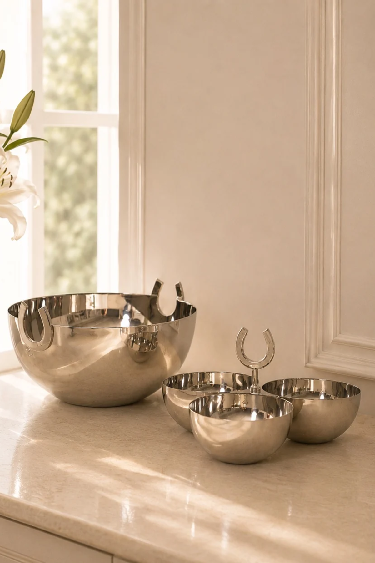 Harlowe Horseshoe Nut Bowl - Silver