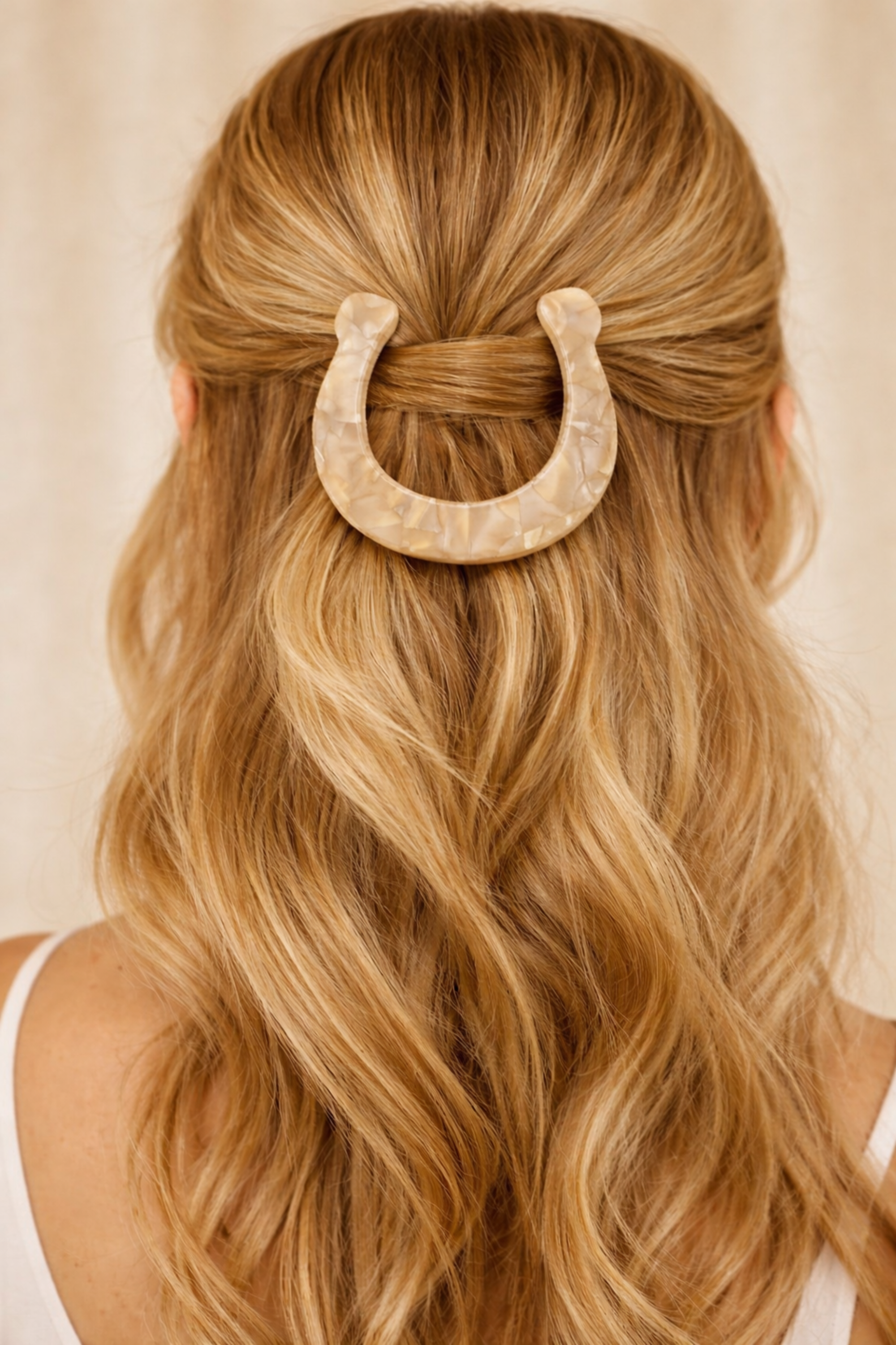 Hattie Horseshoe Hair Clip