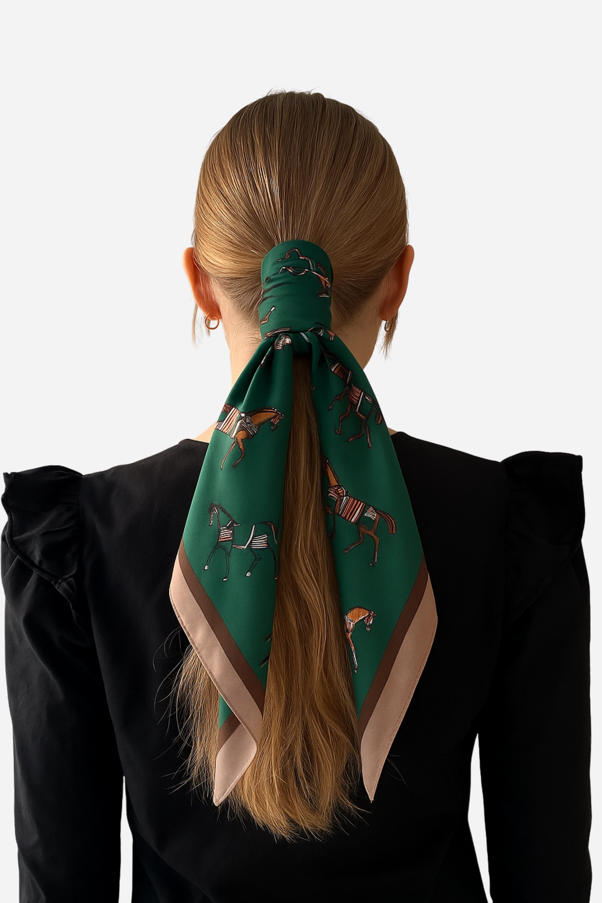 Foulard Carré En Soie Équestre - Imprimé Chevaux - Fabriqué En France - Occasion