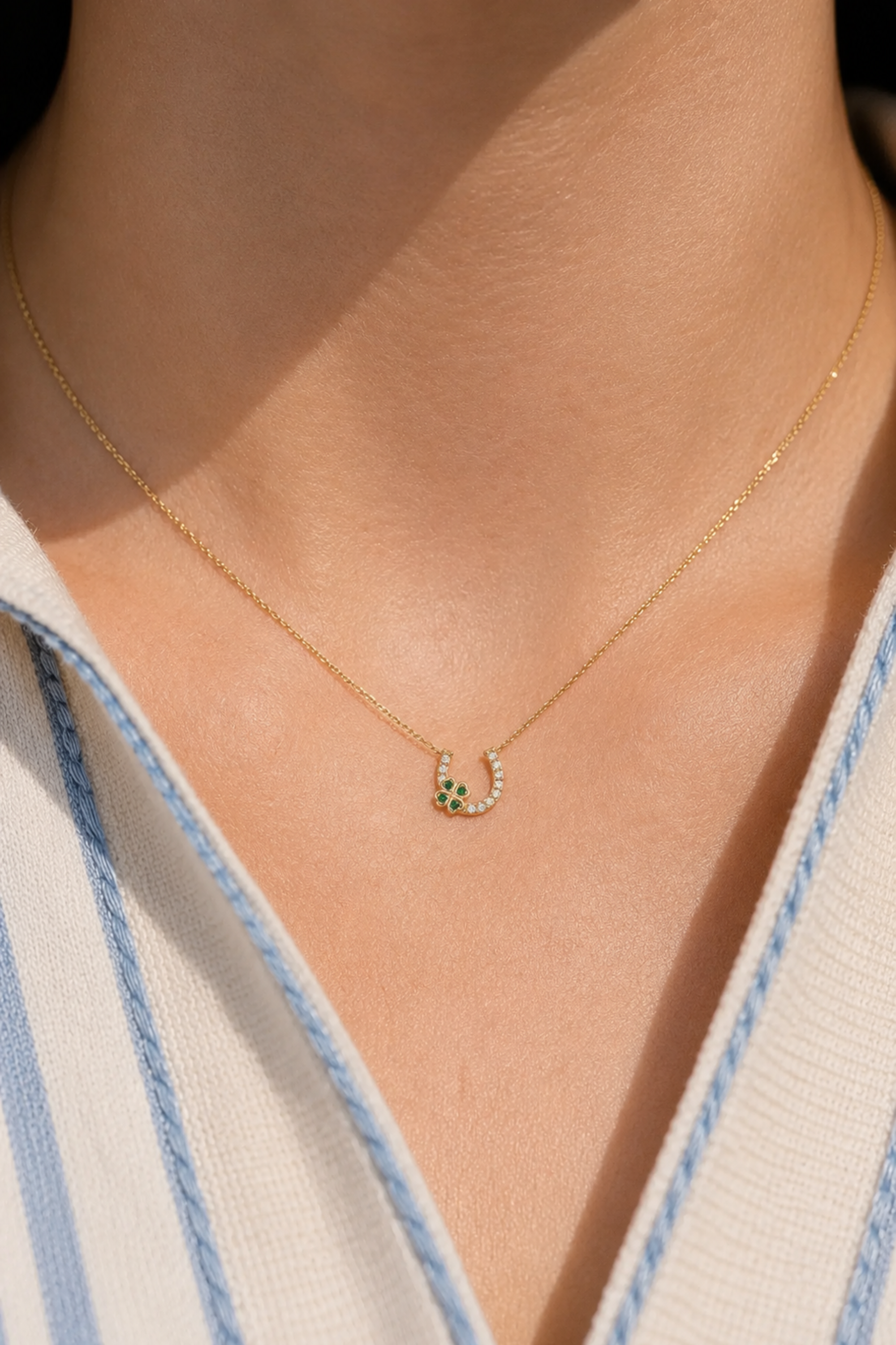 Luck Strikes Horseshoe Necklace - Gold