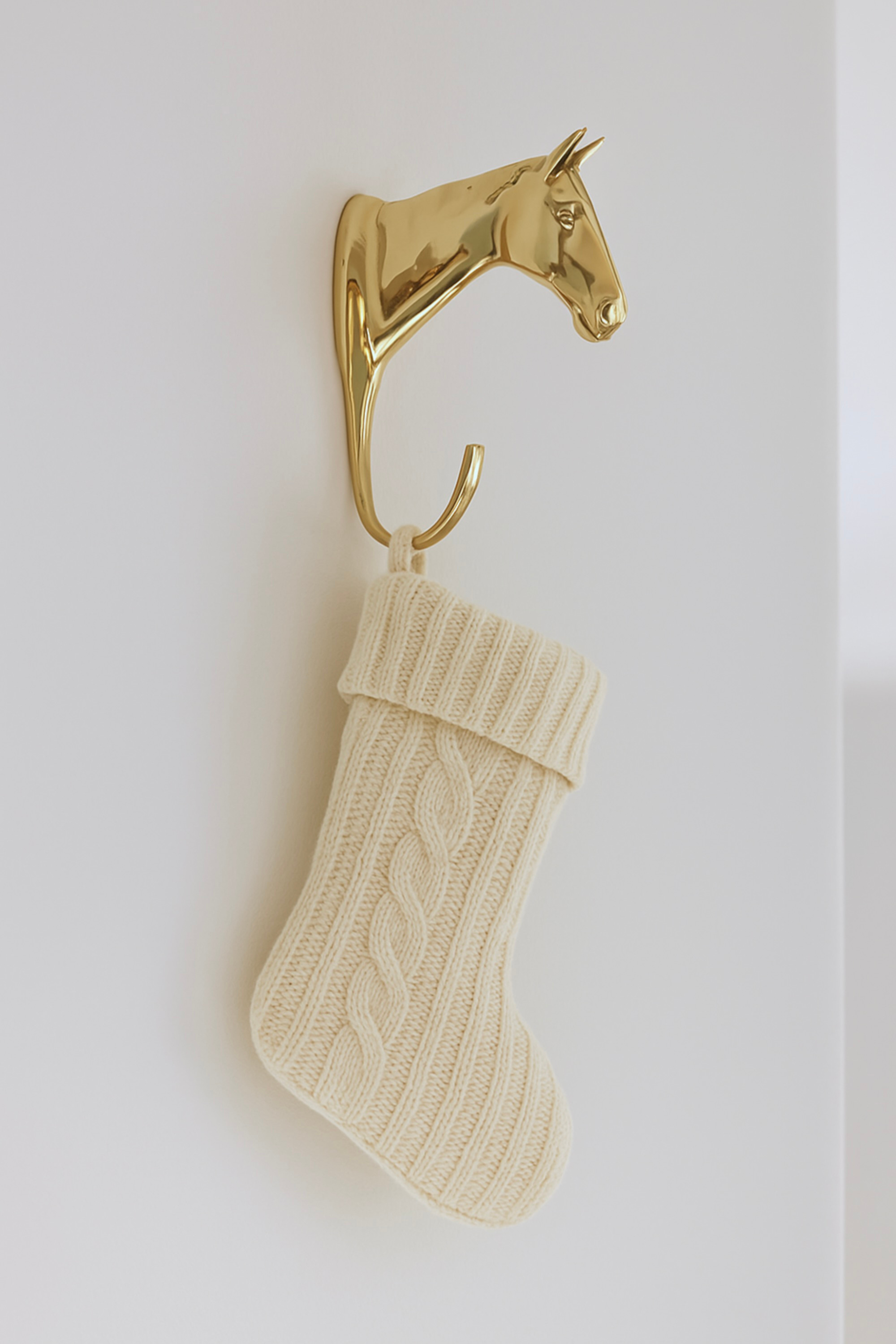 Nora Horse Head Hook - Gold