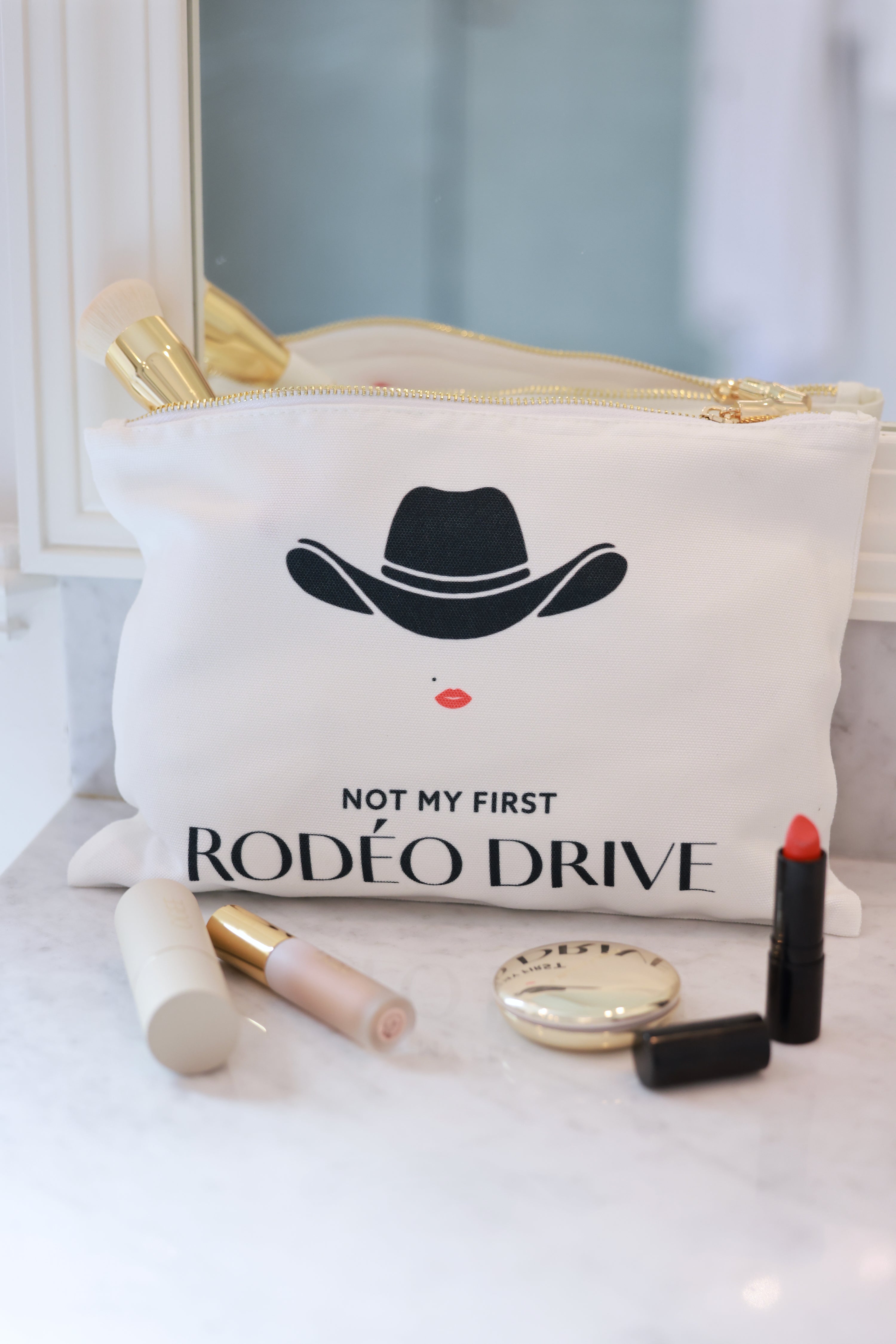 Rodéo Drive Flat Zip Pouch