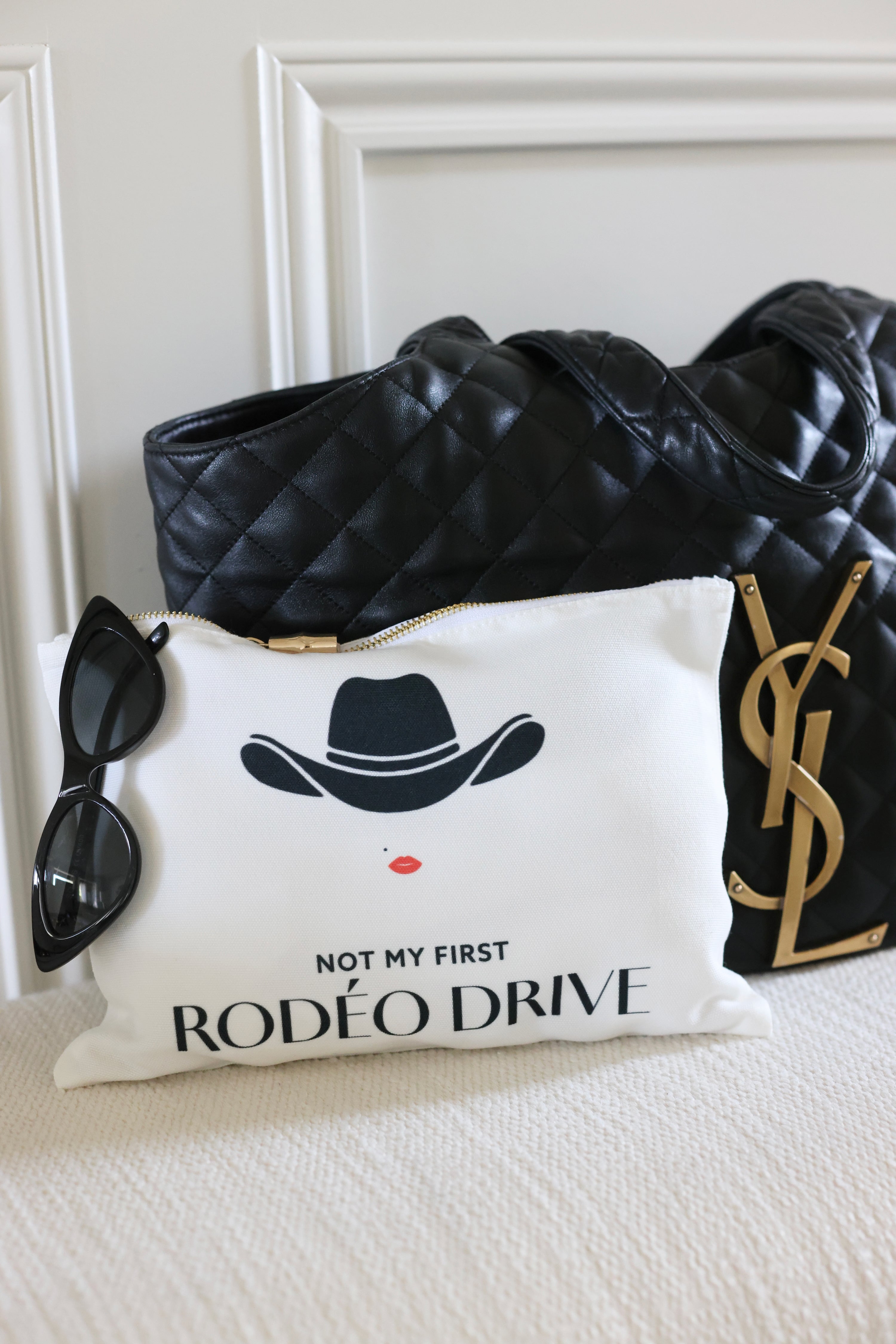 Rodéo Drive Flat Zip Pouch