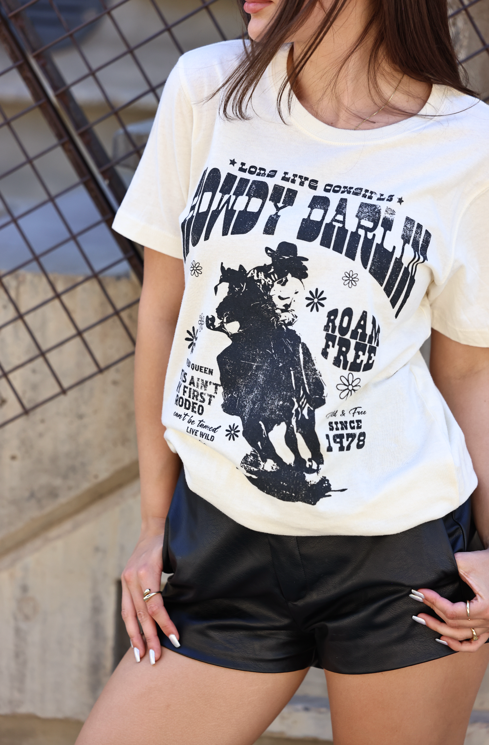 bouteeque stylish equestrian howdy darlin graphic tee shirt