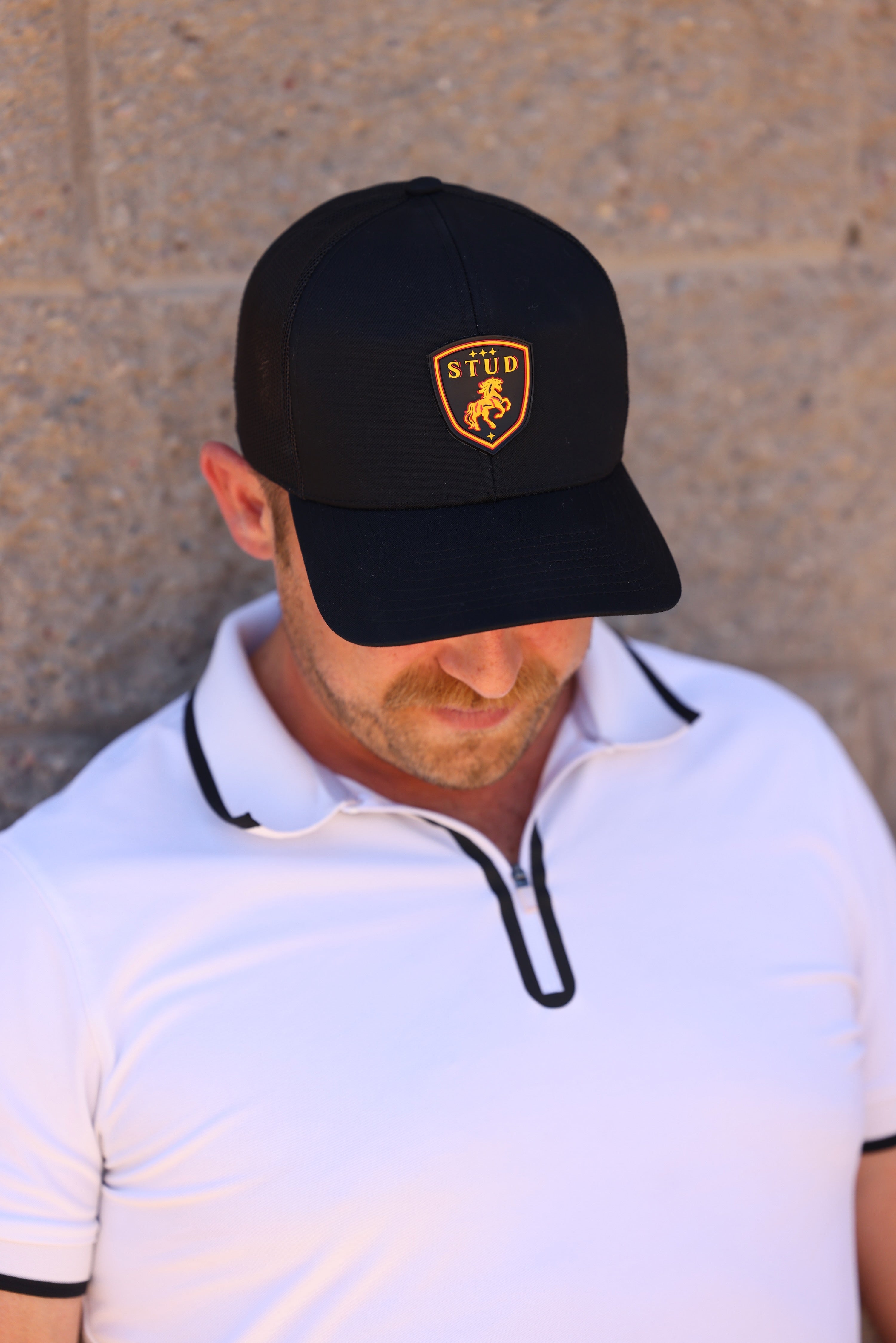 IPS stylish equestrian stud horse trucker hat