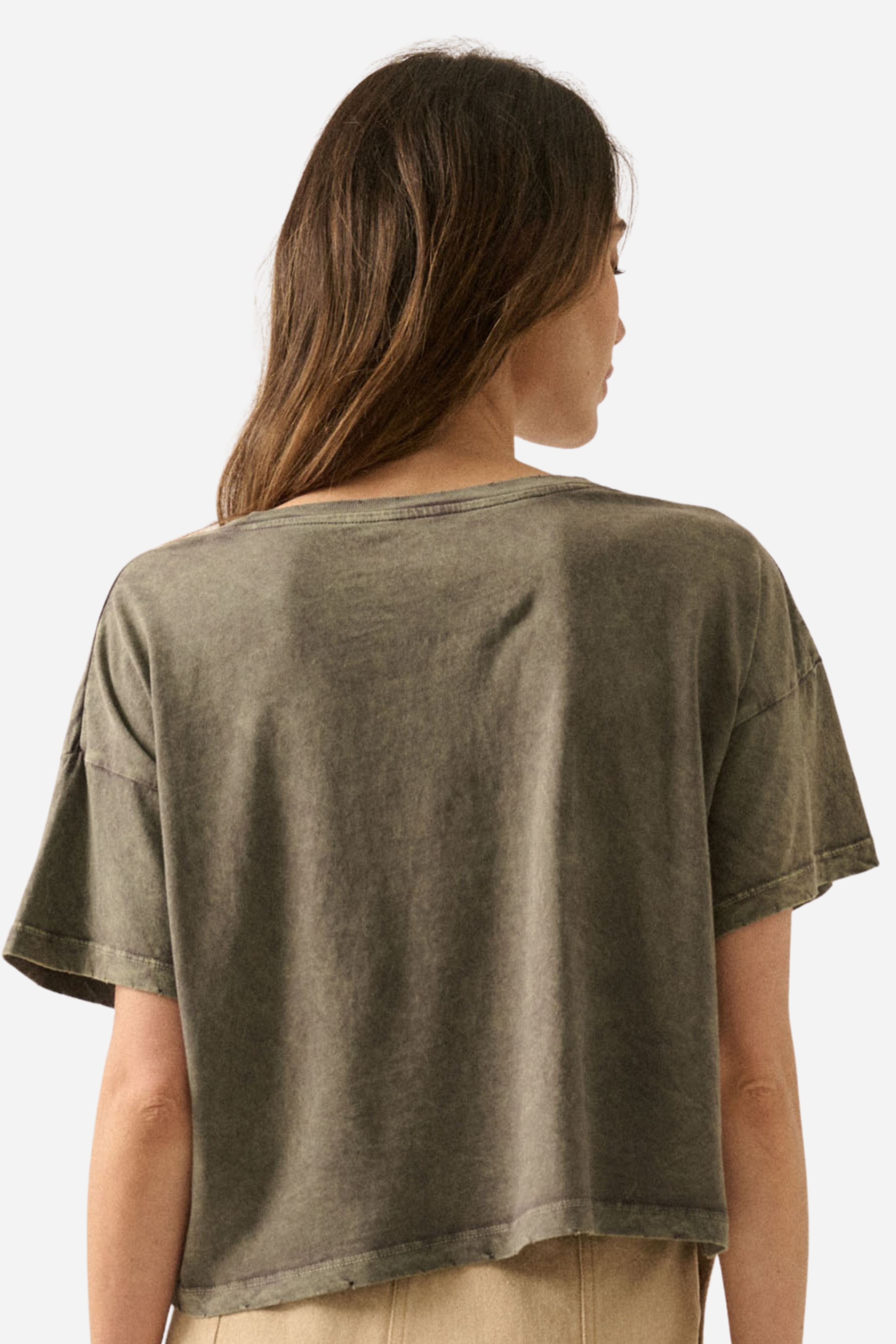 Cropped mineral-washed cotton graphic tee featuring a vintage equestrian-inspired design, drop shoulders, and subtle distressing.