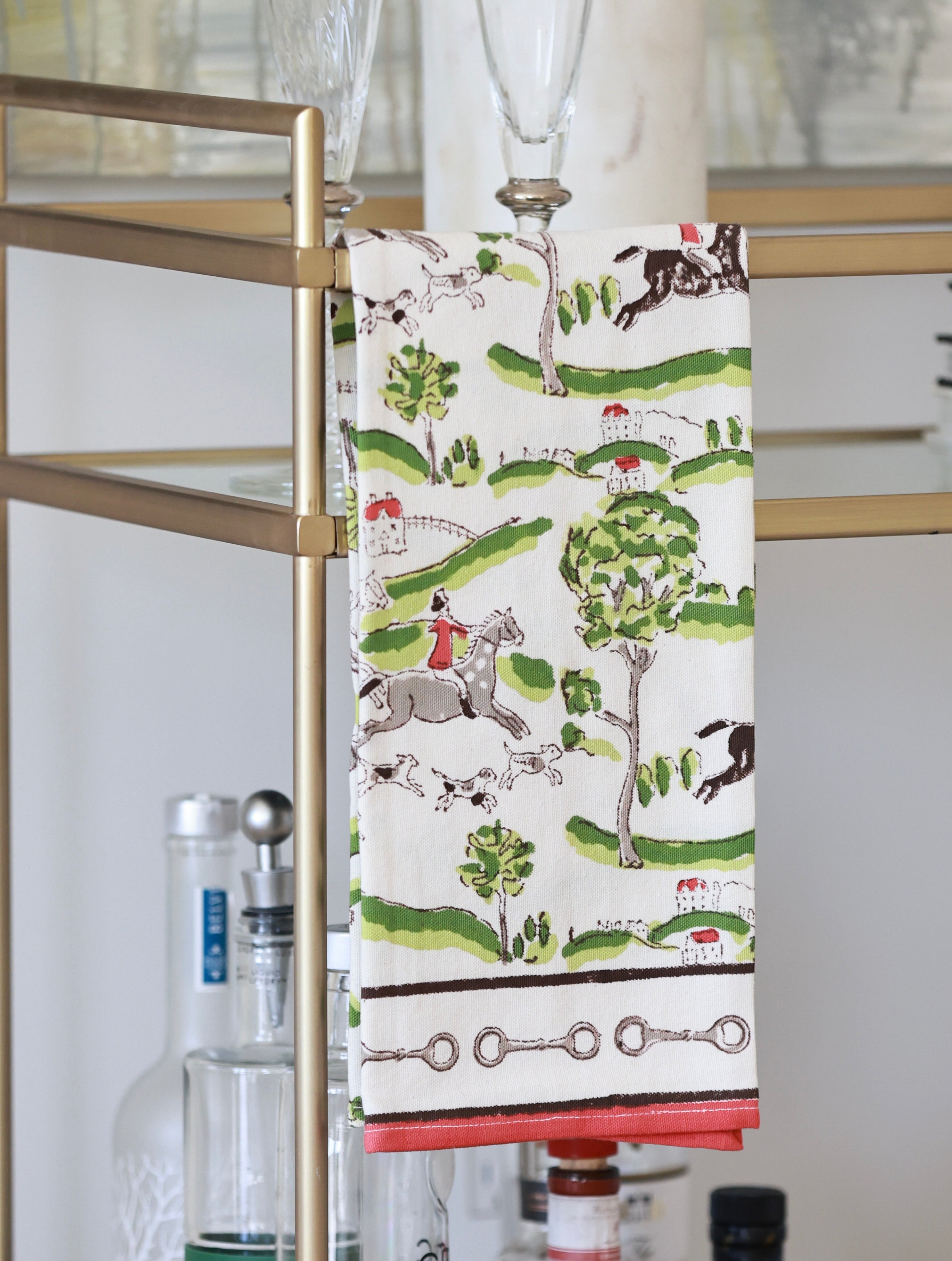 Pomegranate The Hunt Scene Hand Towel Set