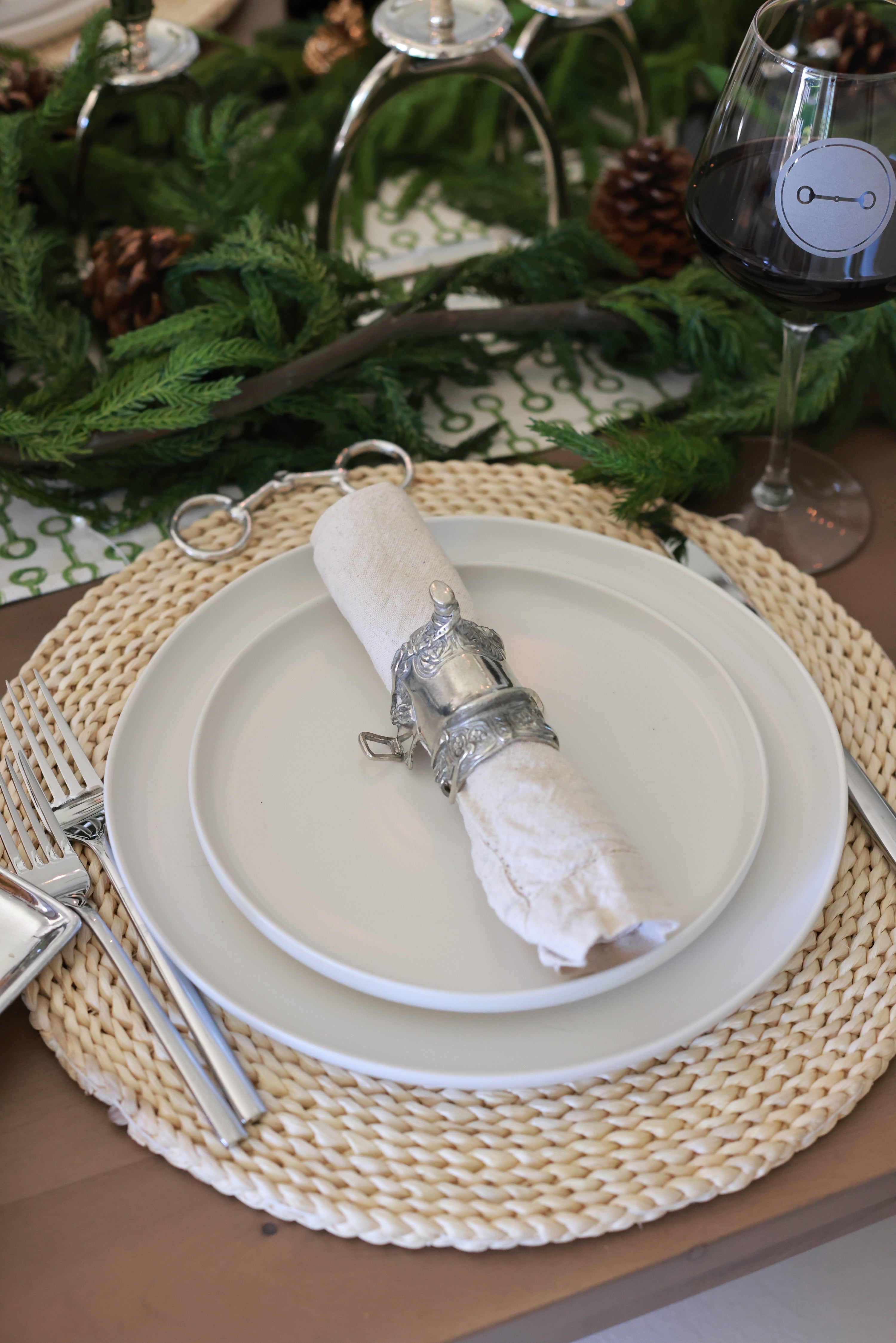 arthur court stylish equestrian pewter western horse saddle napkin ring set