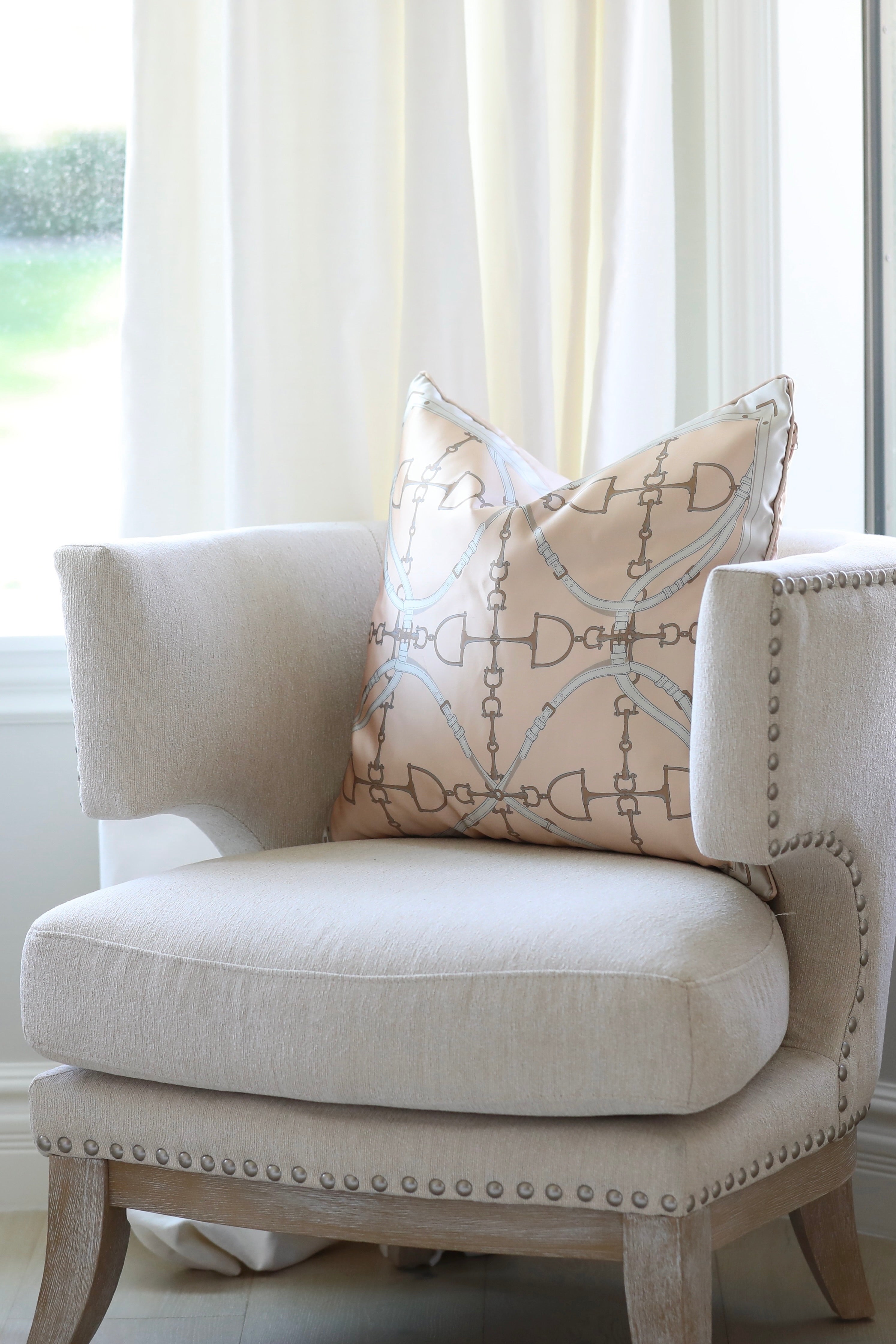 adamsbro stylish equestrian d-ring silk pillow pink