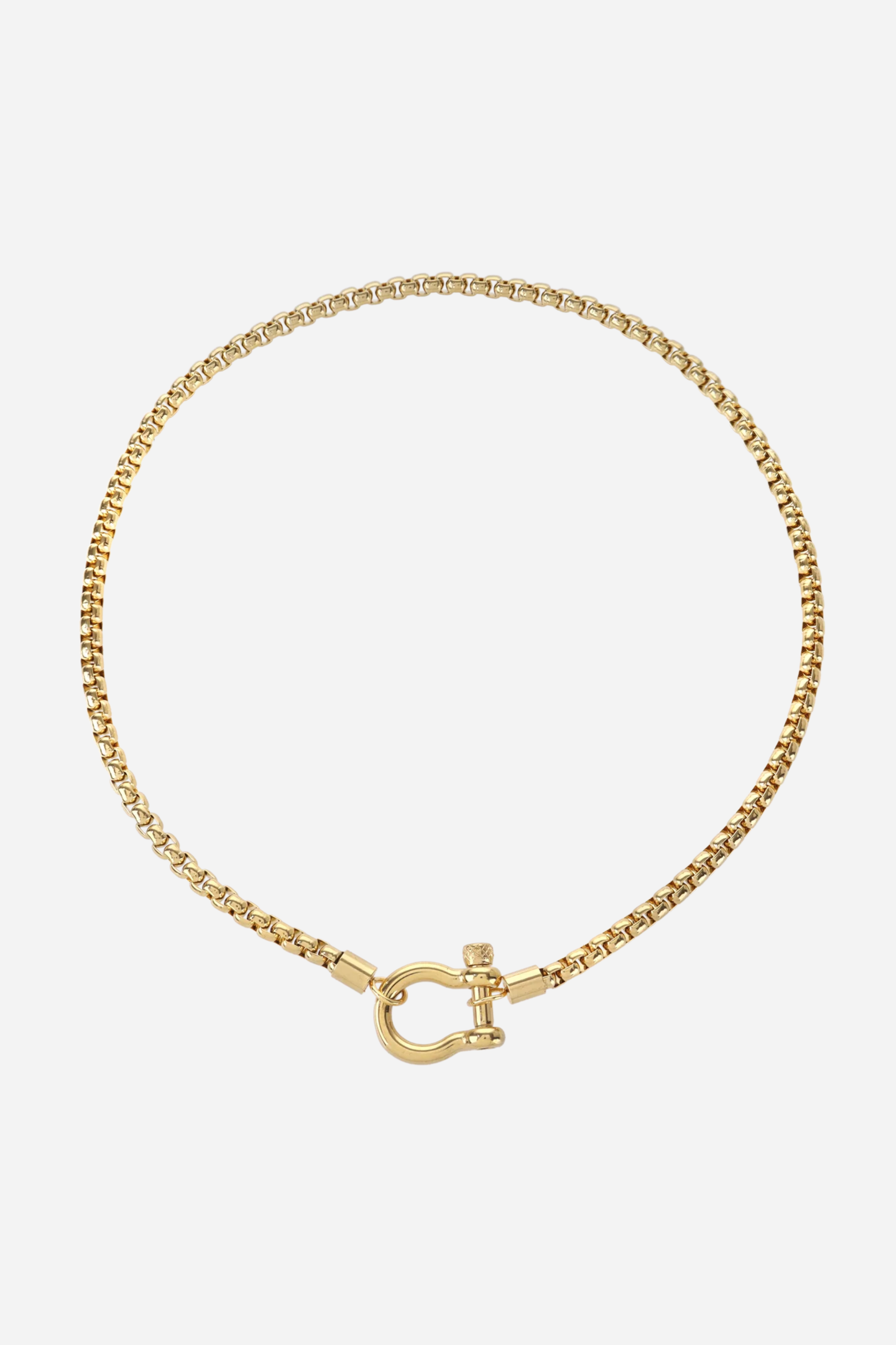 artizan jewelry stylish equestrian herradura single necklace | Equestrian-inspired horseshoe necklace featuring an 18k gold plated stainless steel chain, tarnish resistant and hypoallergenic.