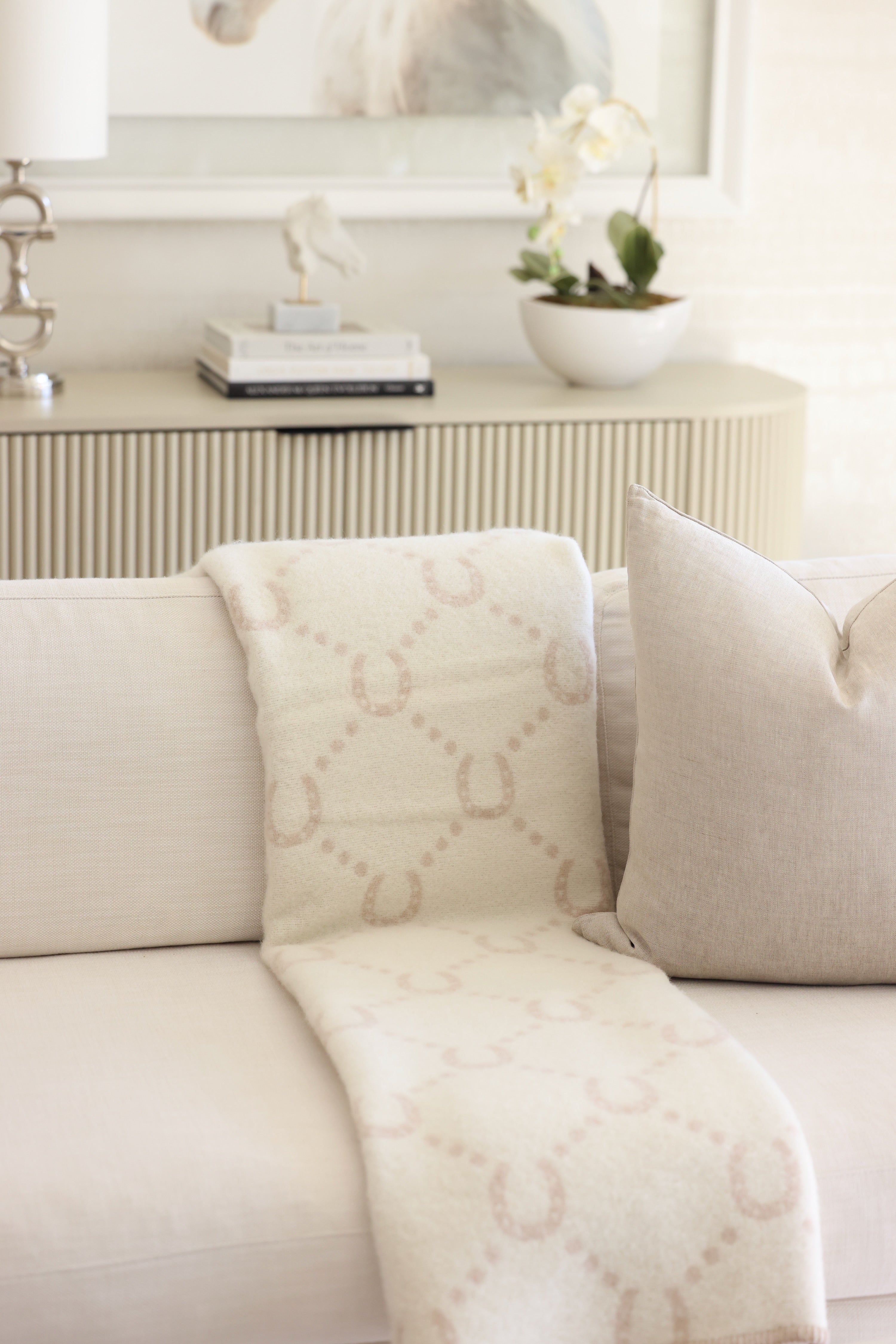 adamsbro stylish equestrian horseshoe pattern merino wool throw