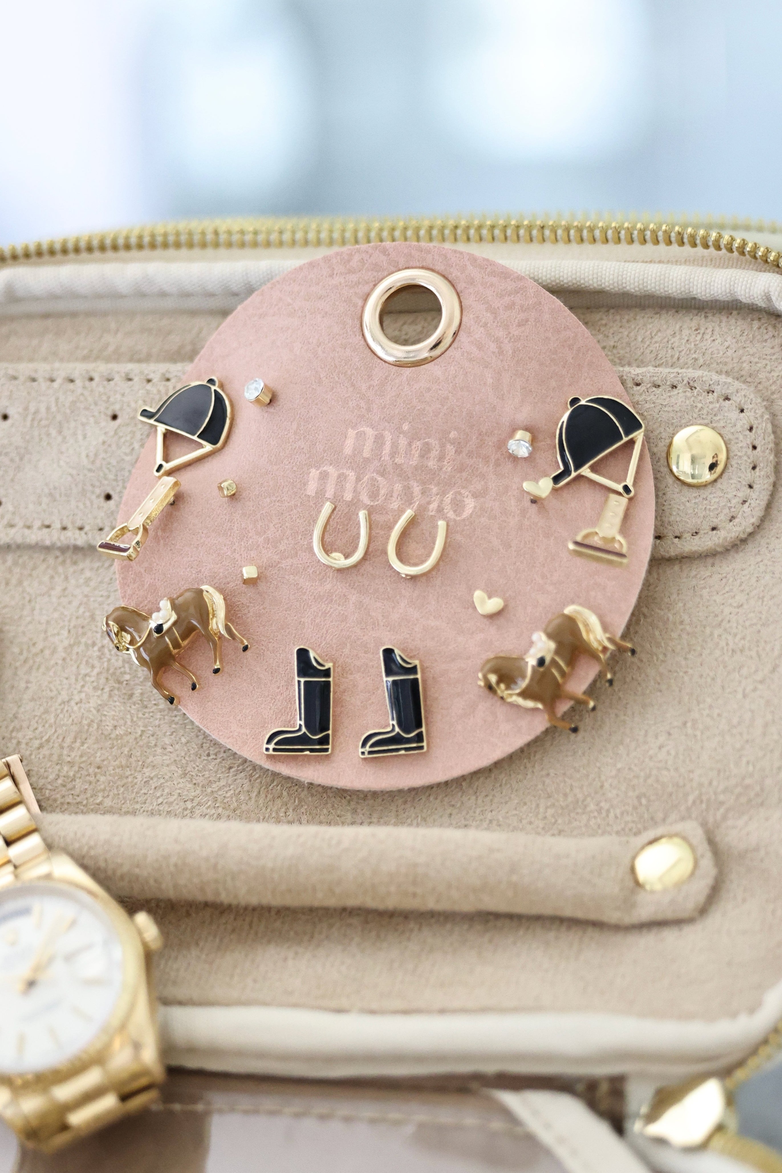 mini momo stylish equestrian mini equestrian earring set