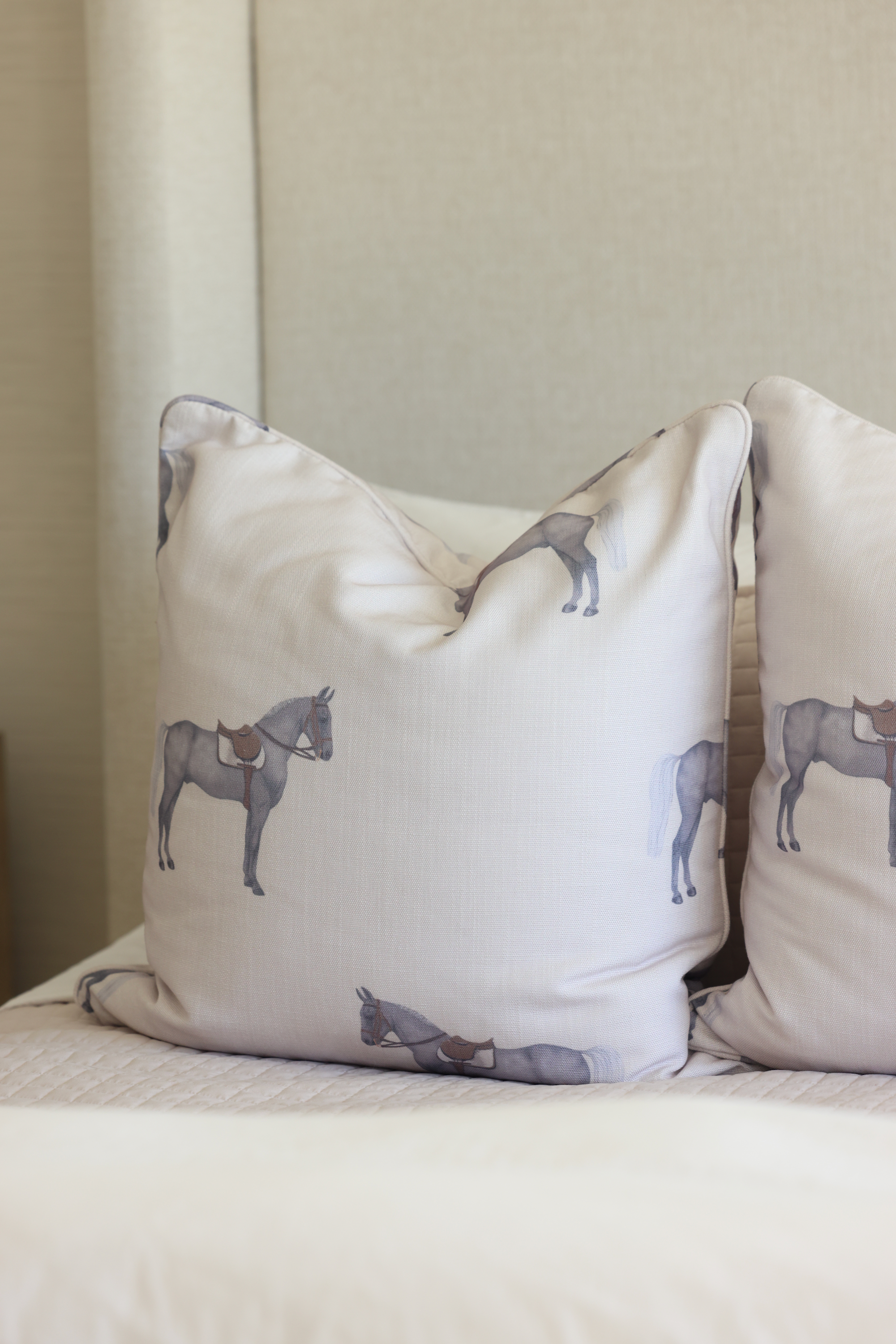 adamsbro stylish equestrian petit horse linen pillow