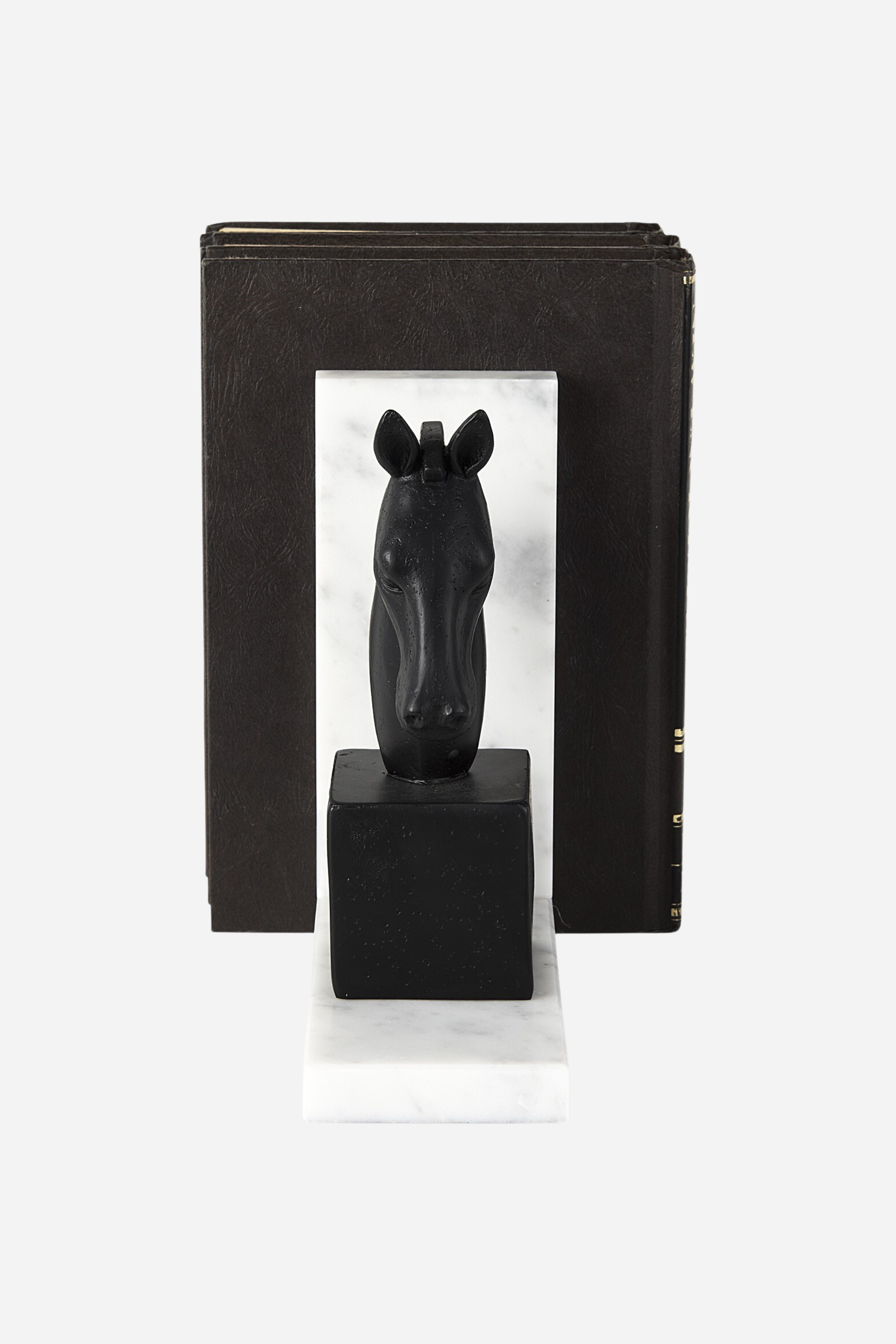 hoom roots stylish equestrian raven horse bookends