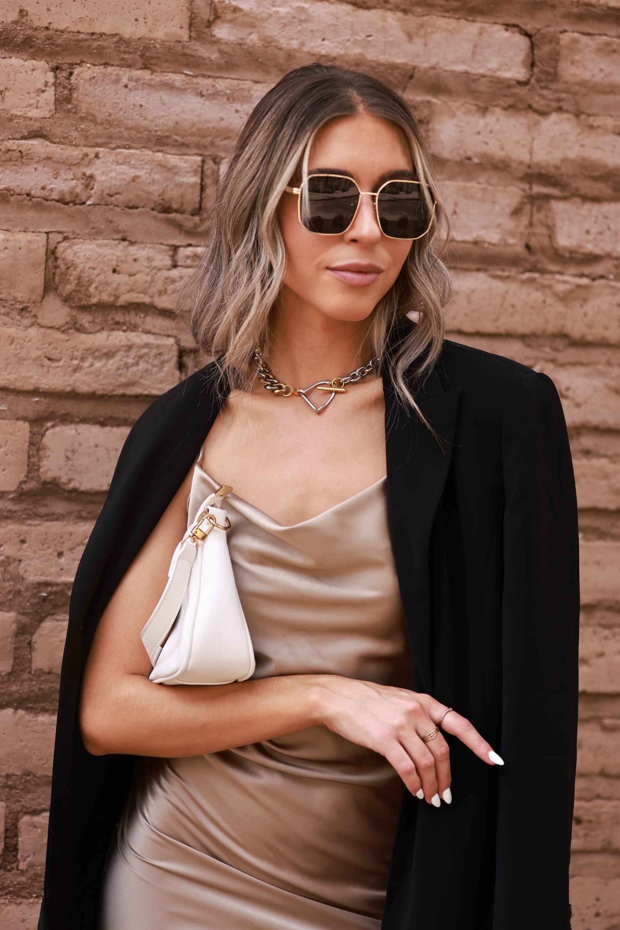 atelier cg stylish equestrian arkle stirrup necklace