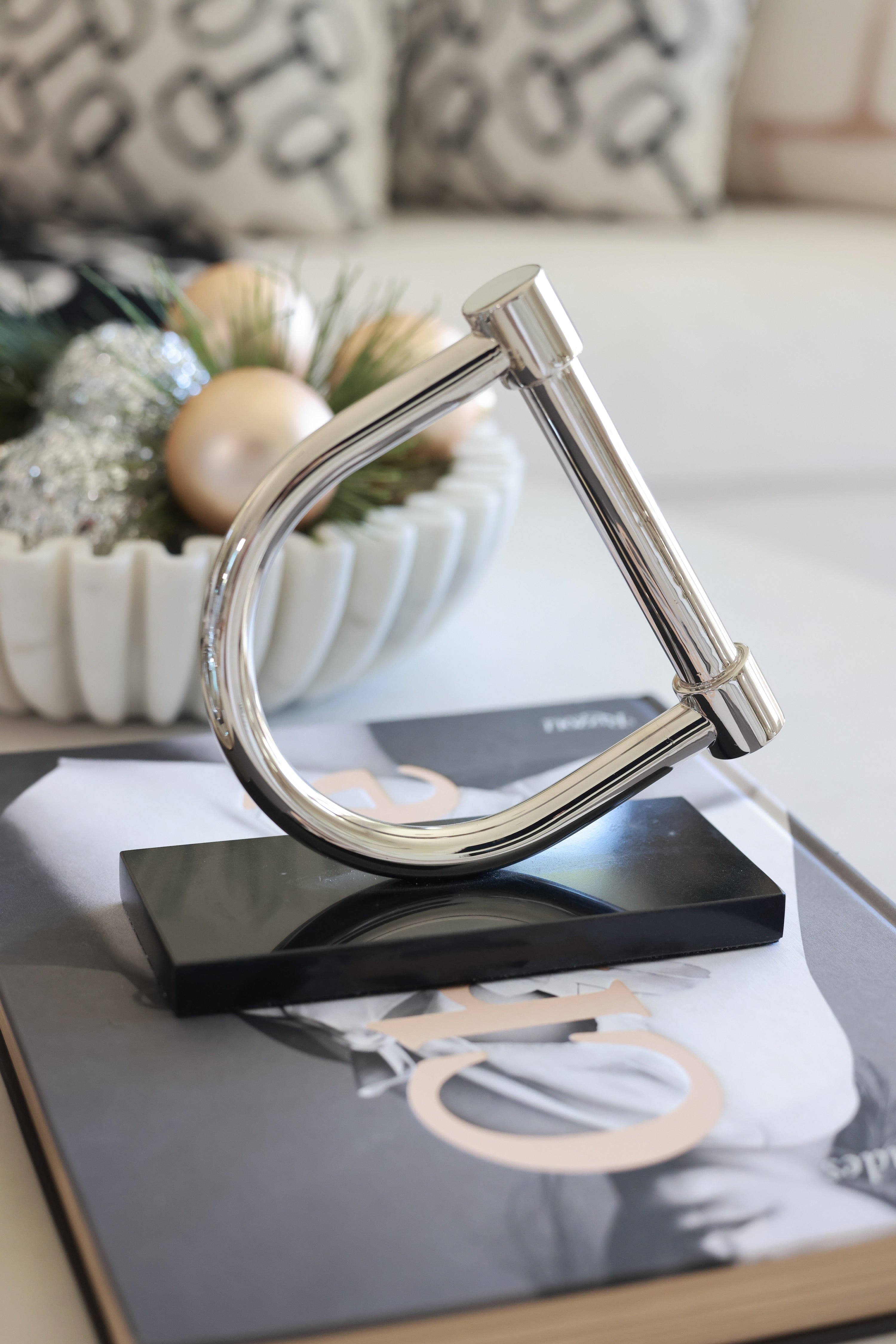 adamsbro stylish equestrian amalia stirrup accent