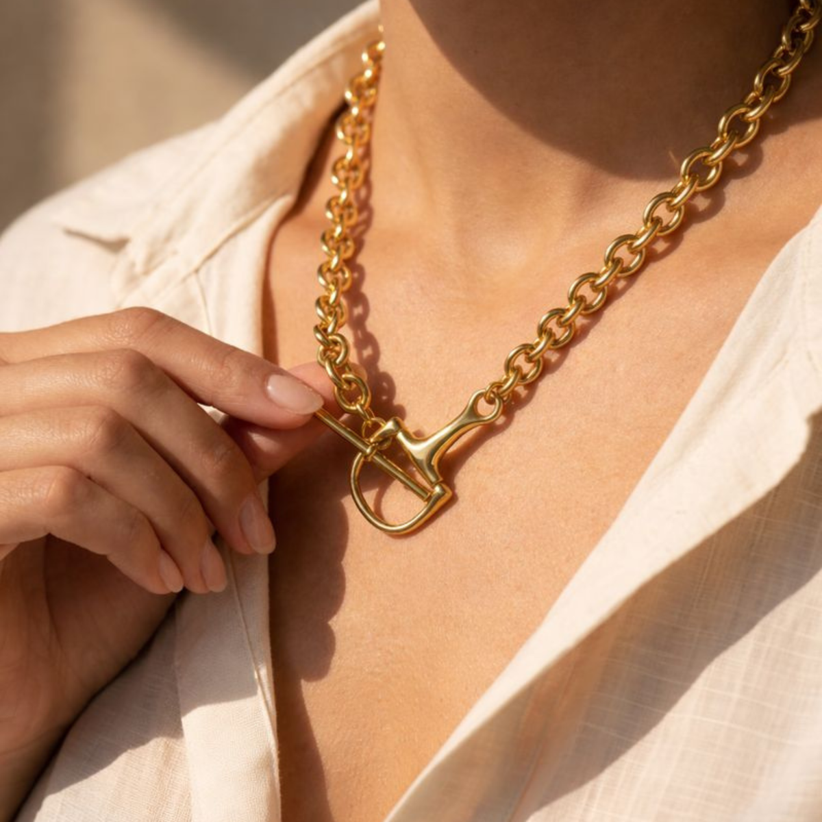 AthenaBitToggleNecklace.png?