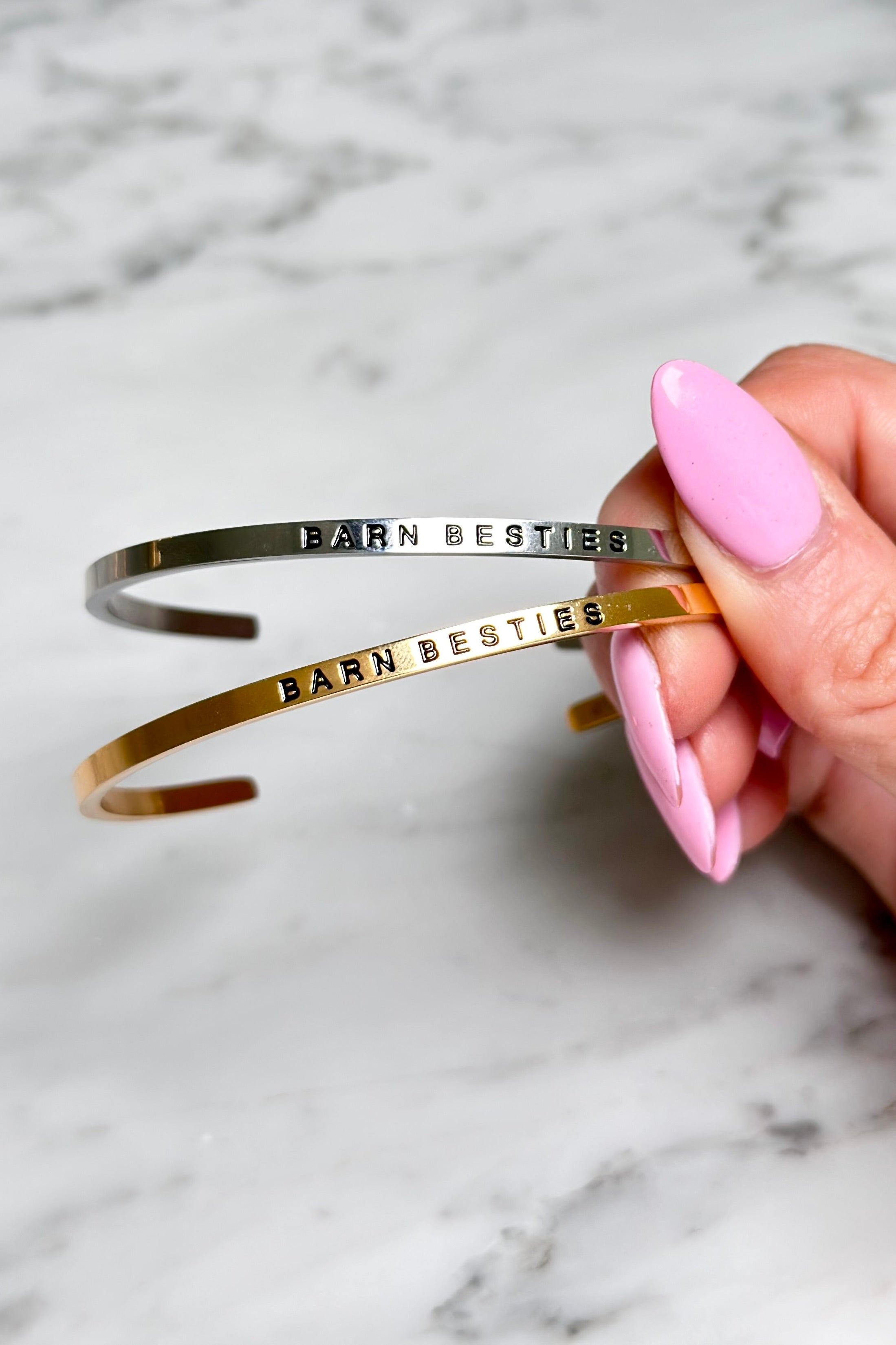 hih jewelry stylish equestrian barn besties bangle