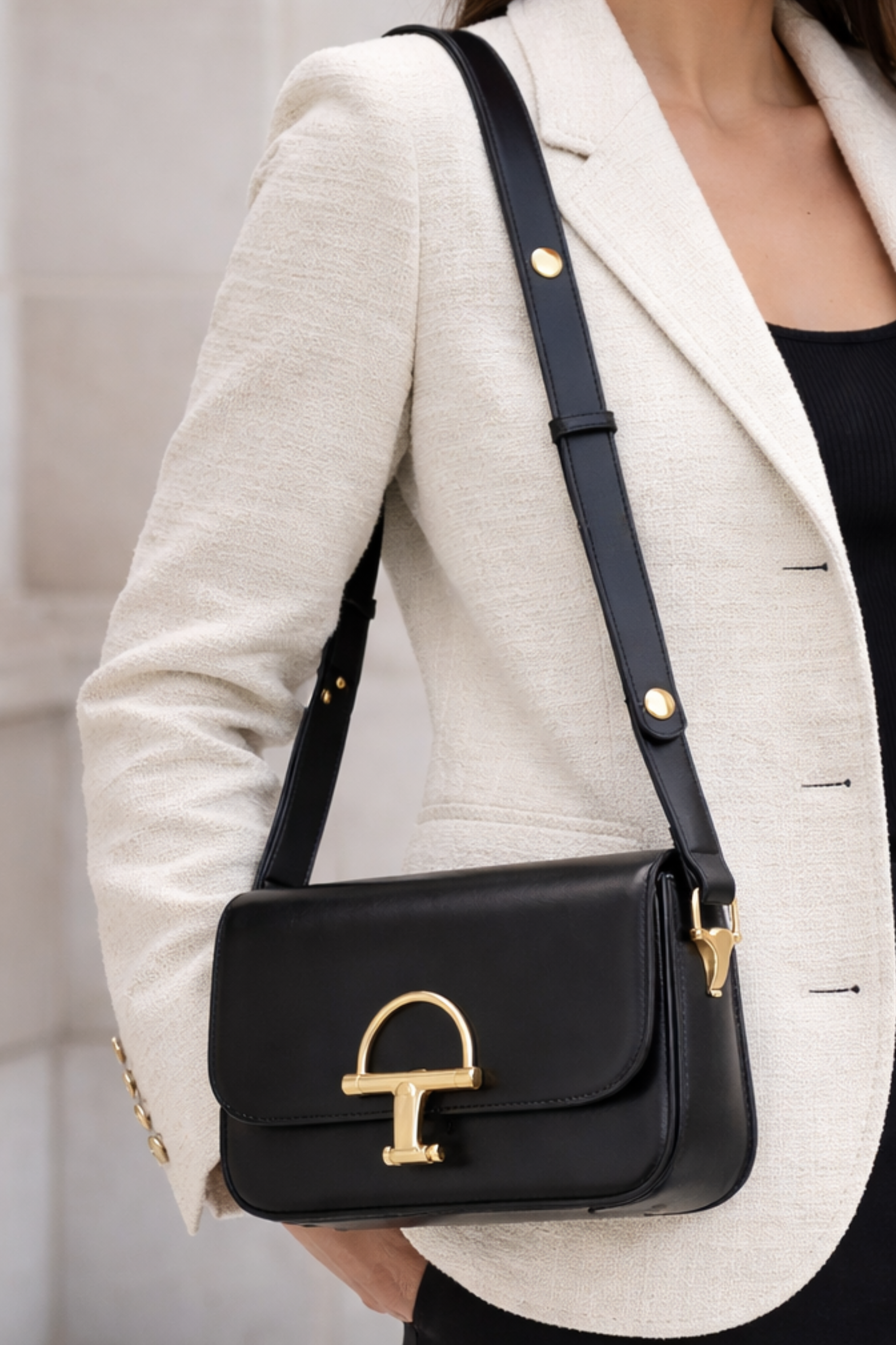 Chloe Horse Bit Shoulder Bag - Black