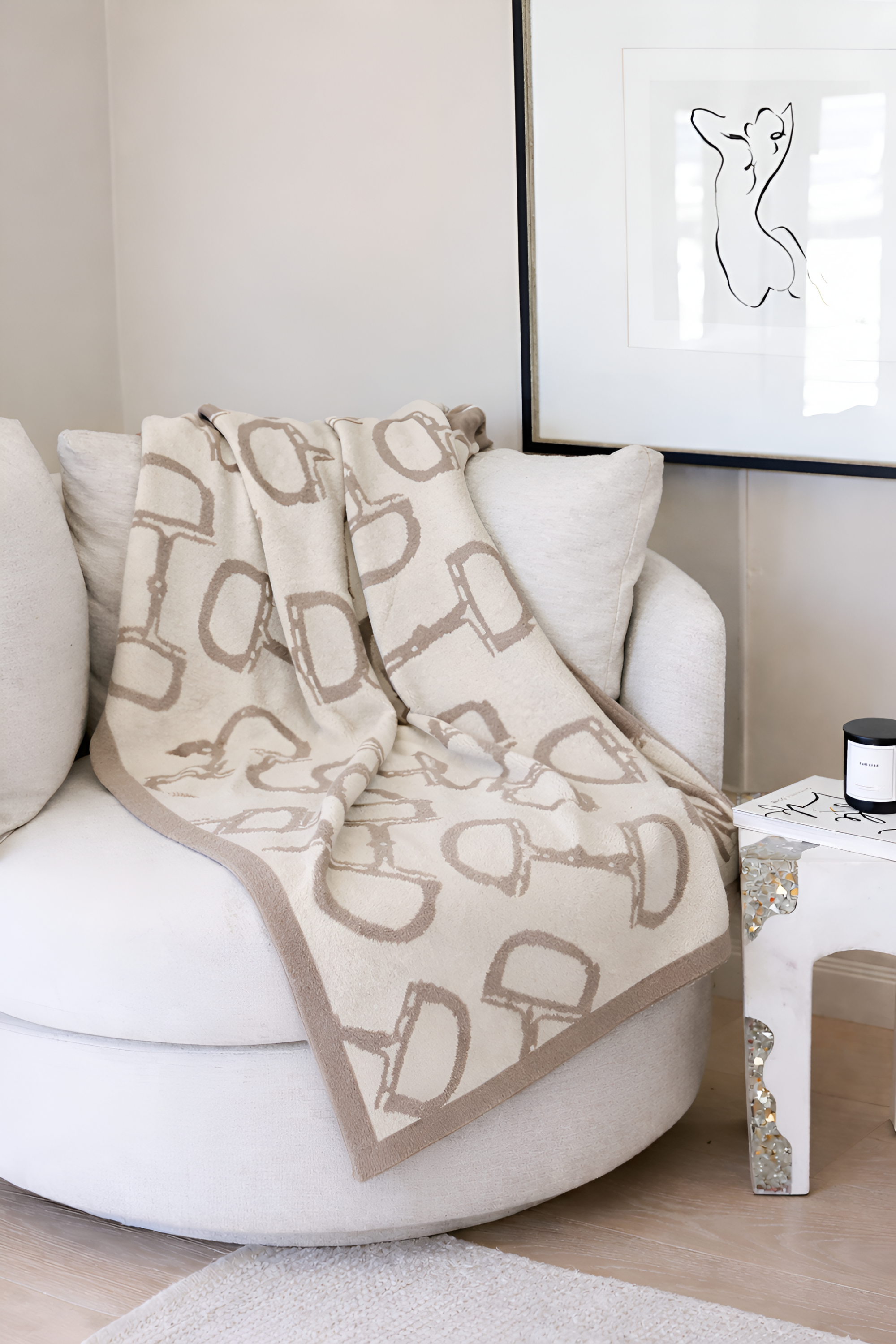 Dawn Reversible Throw