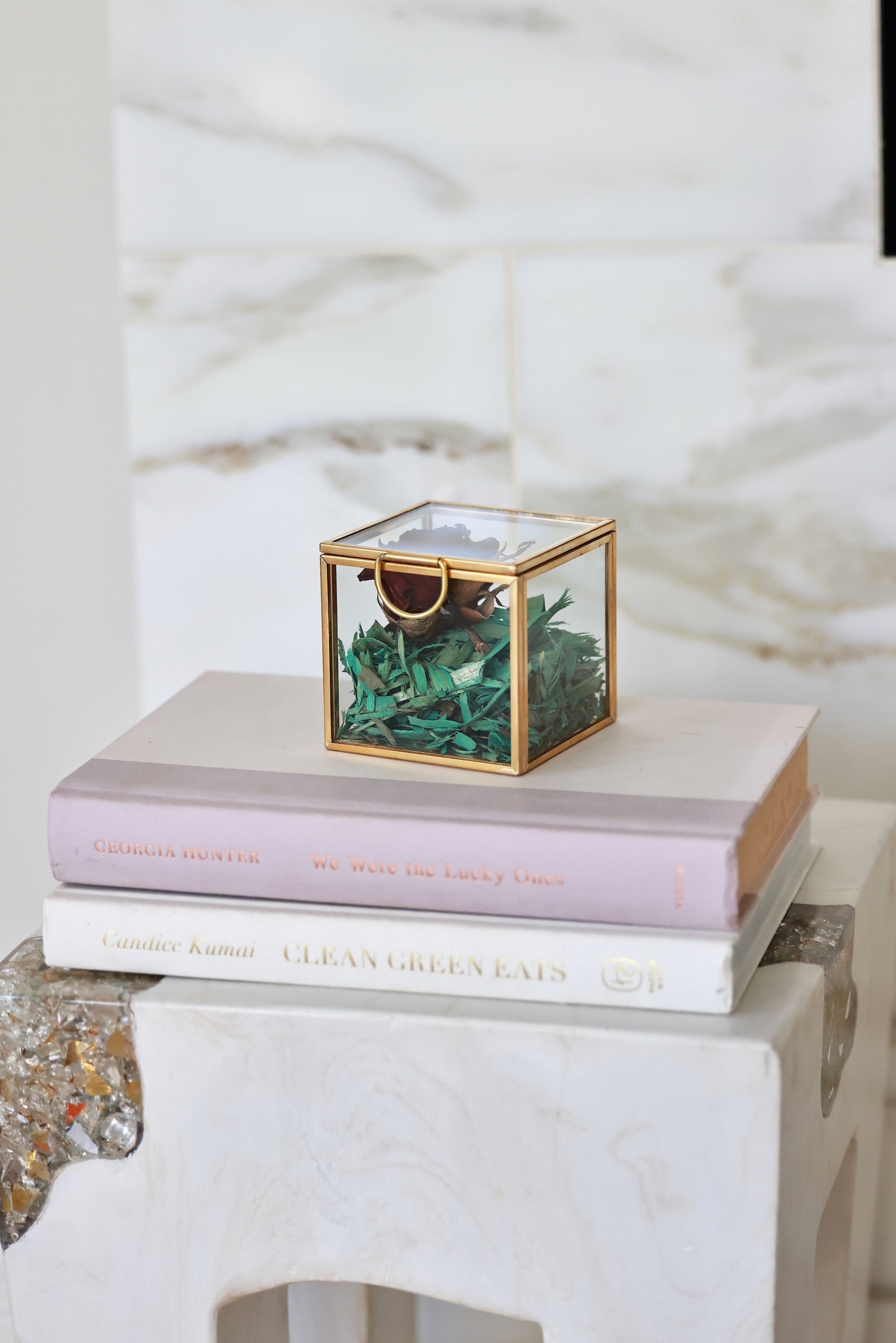 stylish equestrian green shavings keepsake glass box