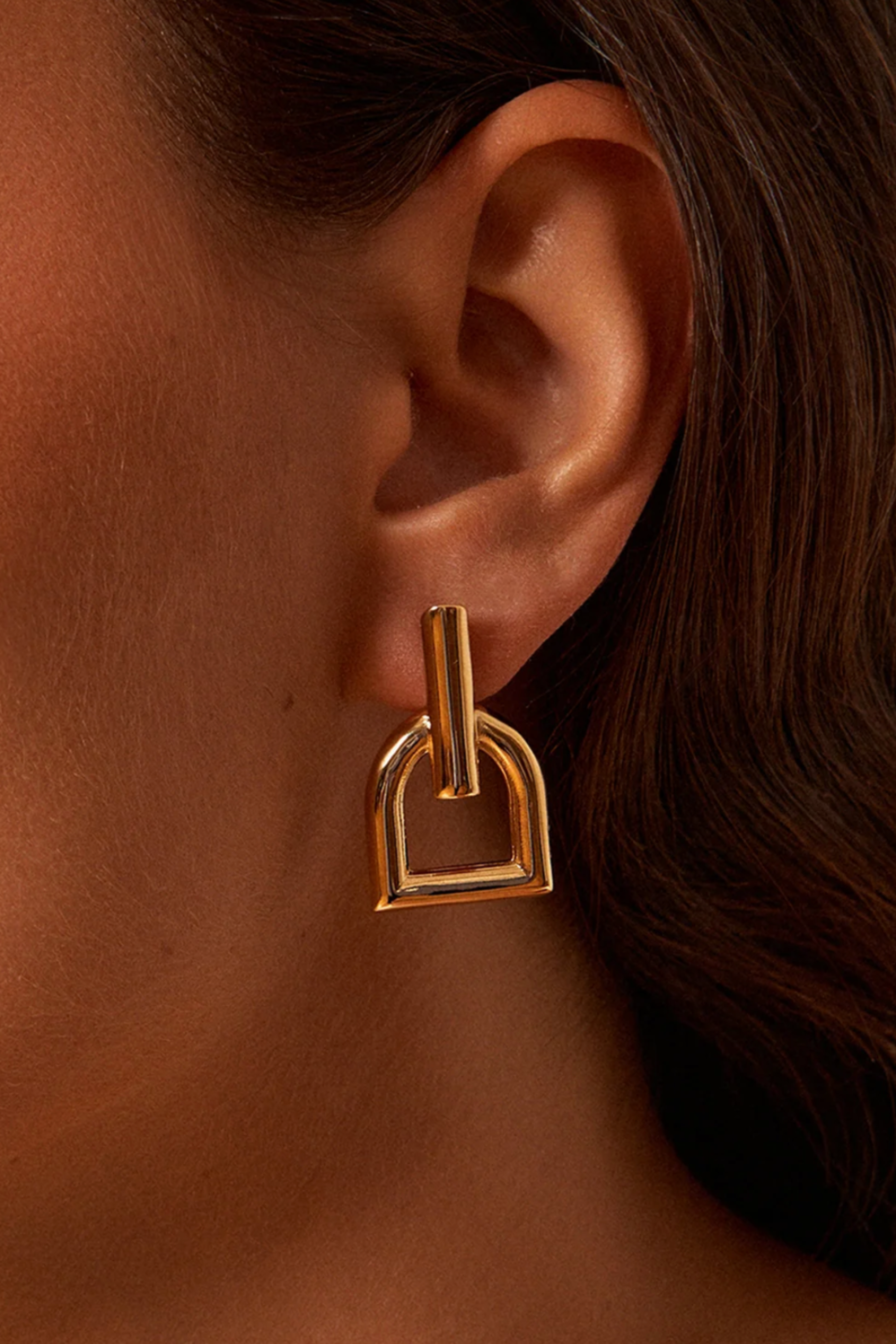 Hallie Stirrup Earrings - Gold