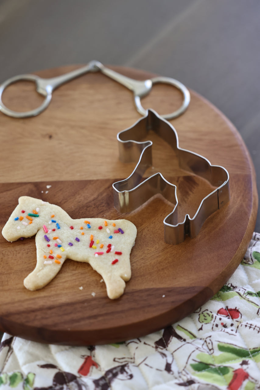 stylish equestrian horse cookie cutter