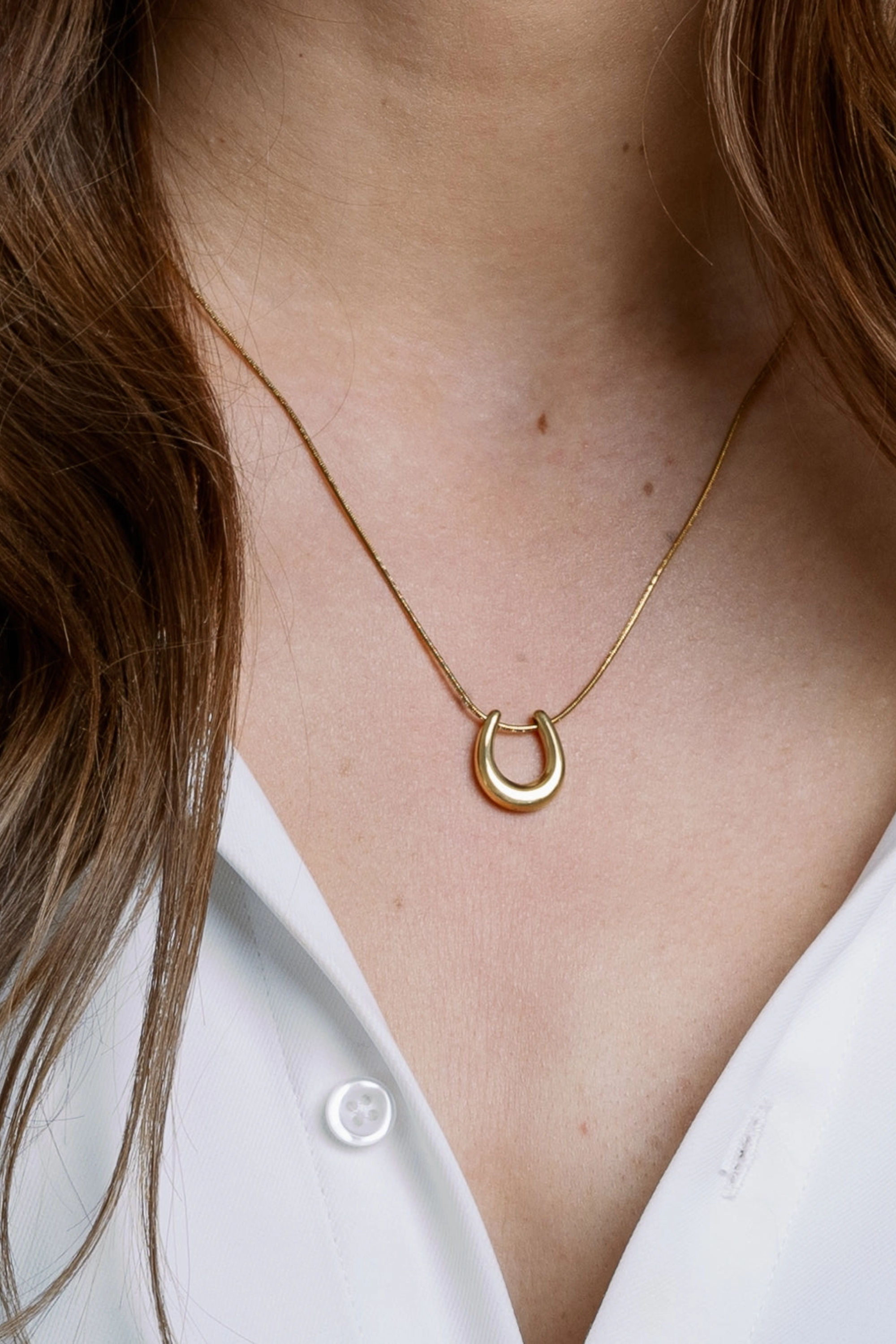 Kelsey Horseshoe Necklace