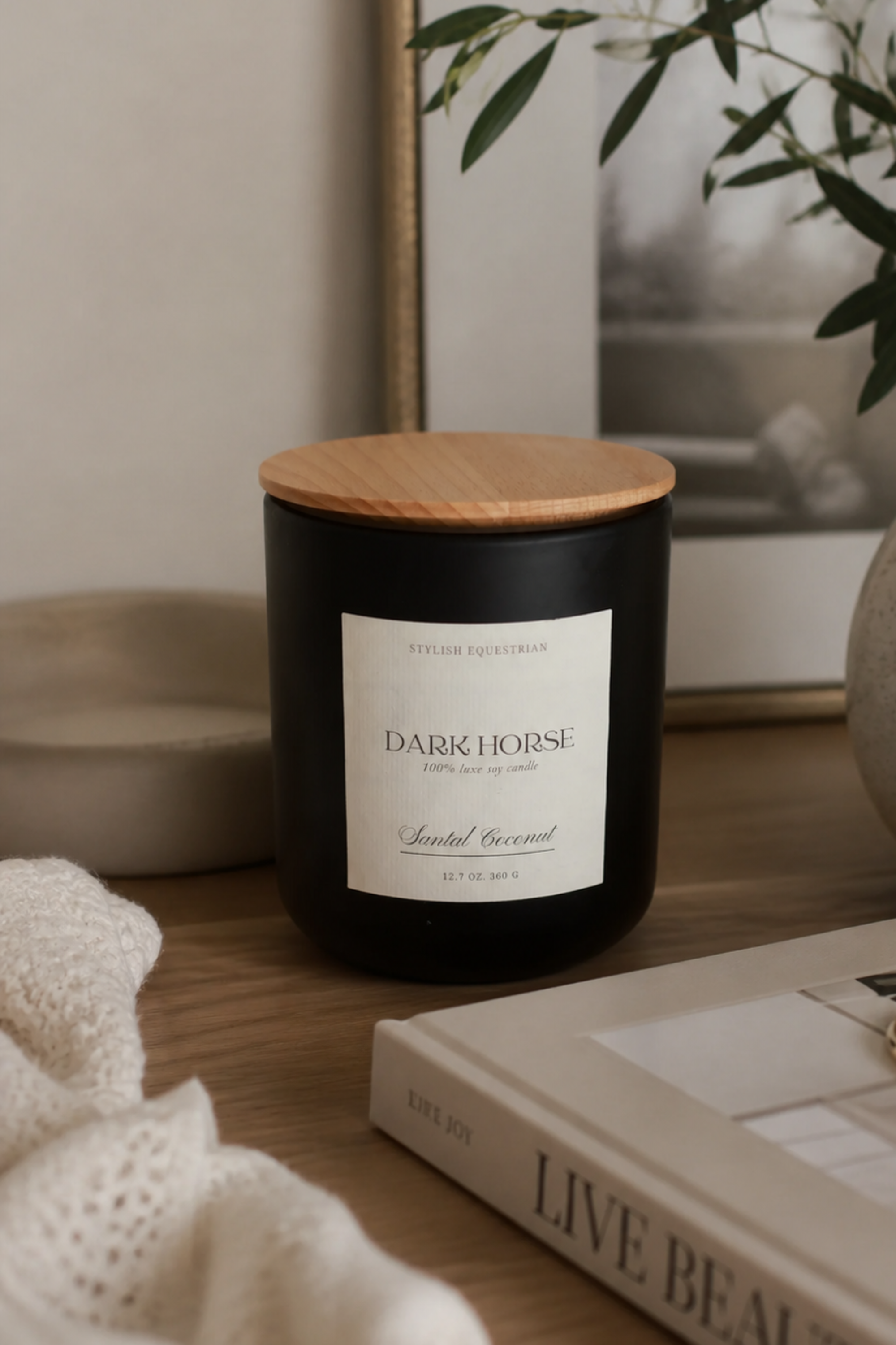 Luxe Signature Candle - Dark Horse