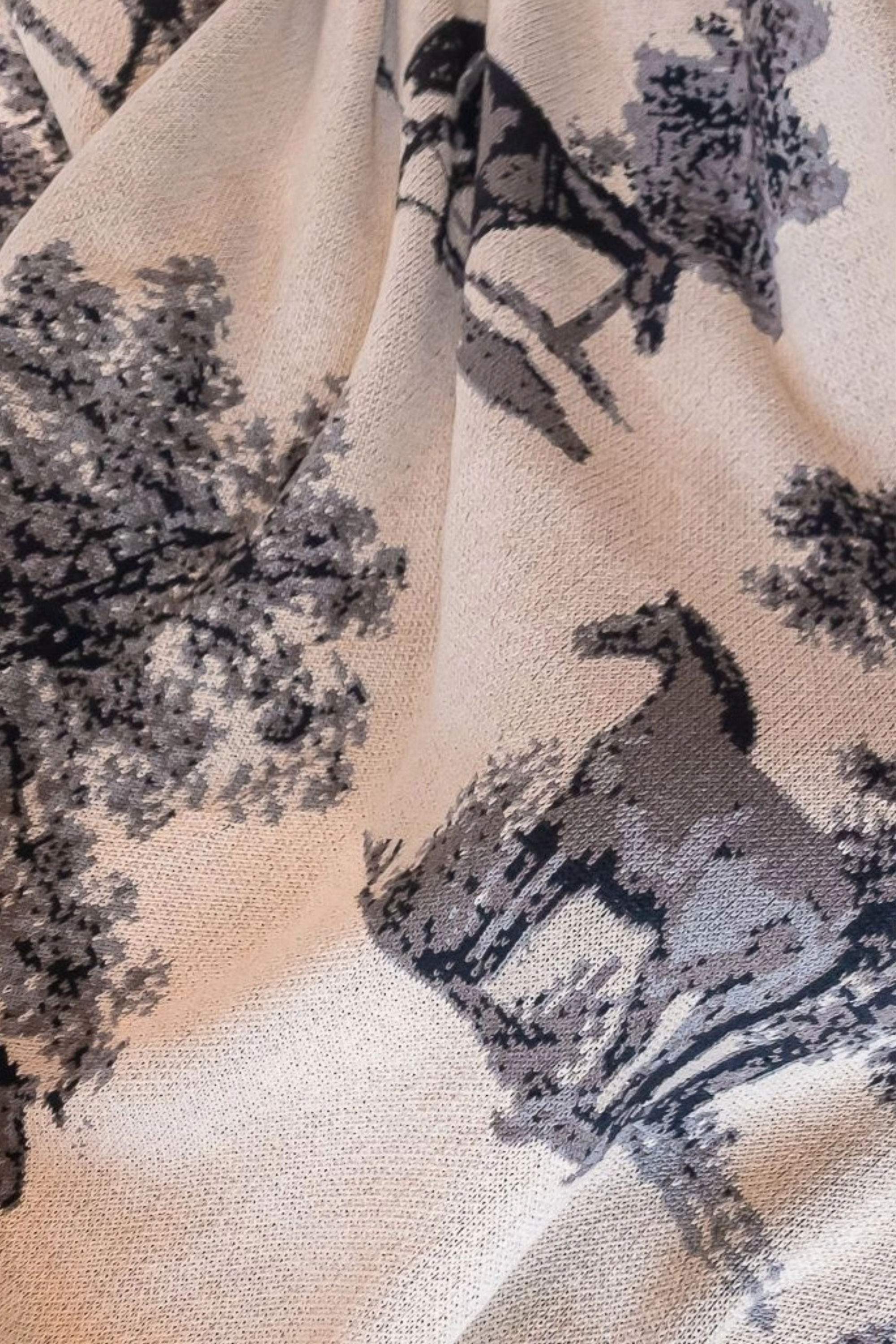 Meadow Toile Throw
