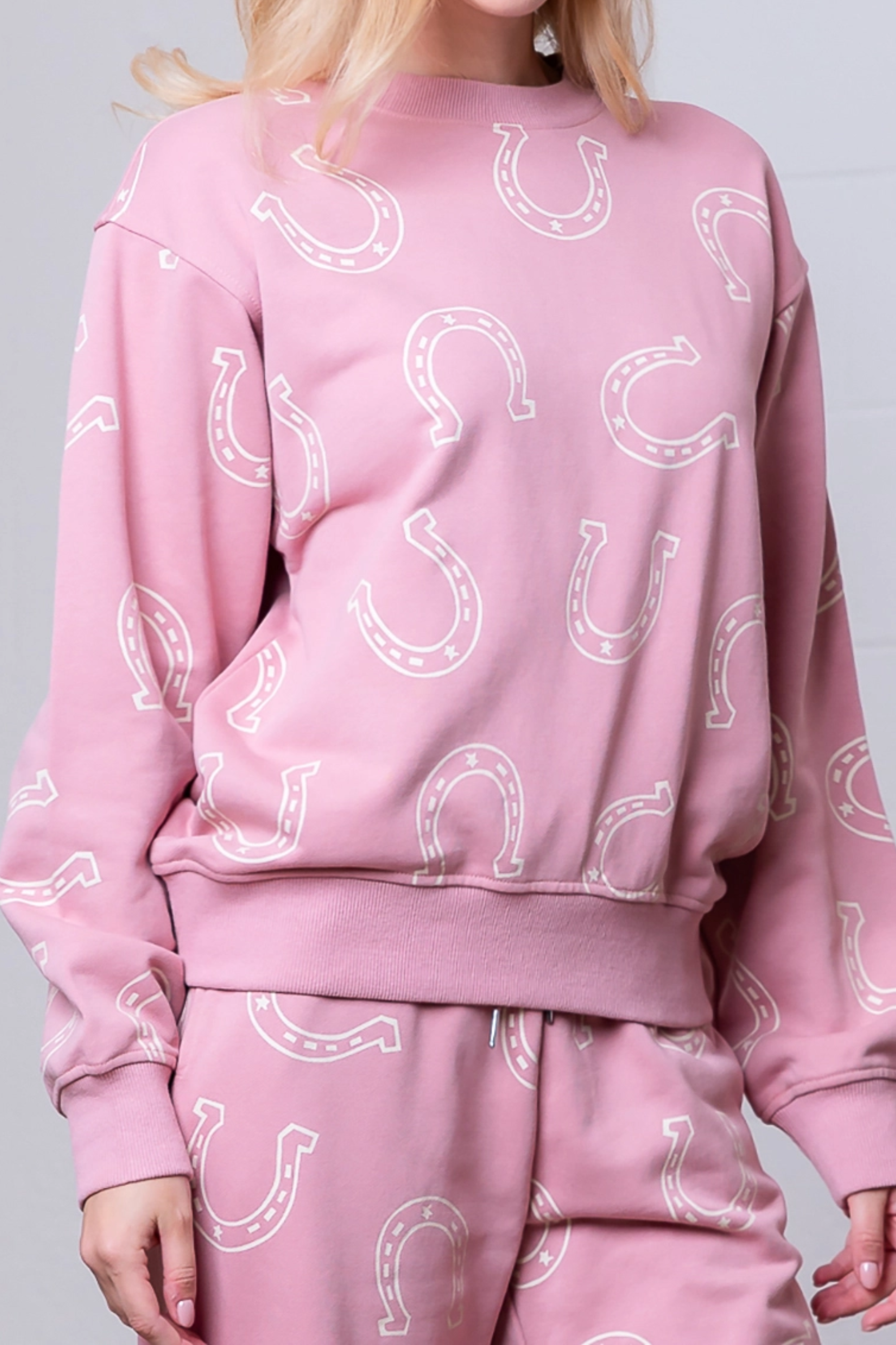 Pink Pony Club Lounge Sweat Set, Style: long sleeve round neck horseshoe printed sweatshirt, Texture: soft, Color: Mauve, Pattern Type: horseshoe, Details: long sleeve, round neck, horseshoe print, sweatshirt, Neckline: round neck, Sleeve Length: long sleeve, Fit Type: relaxed fit