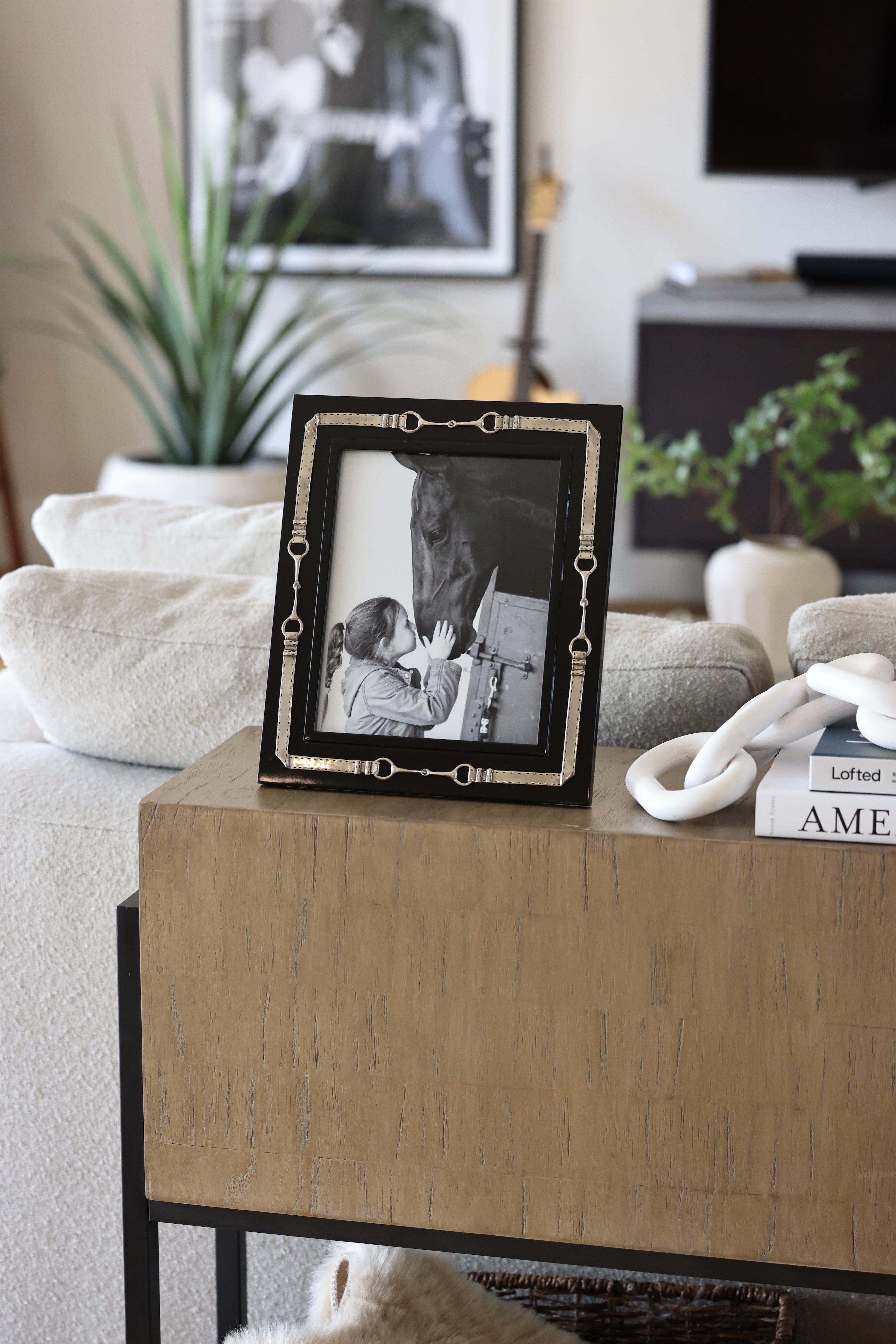 Sable Photo Frame