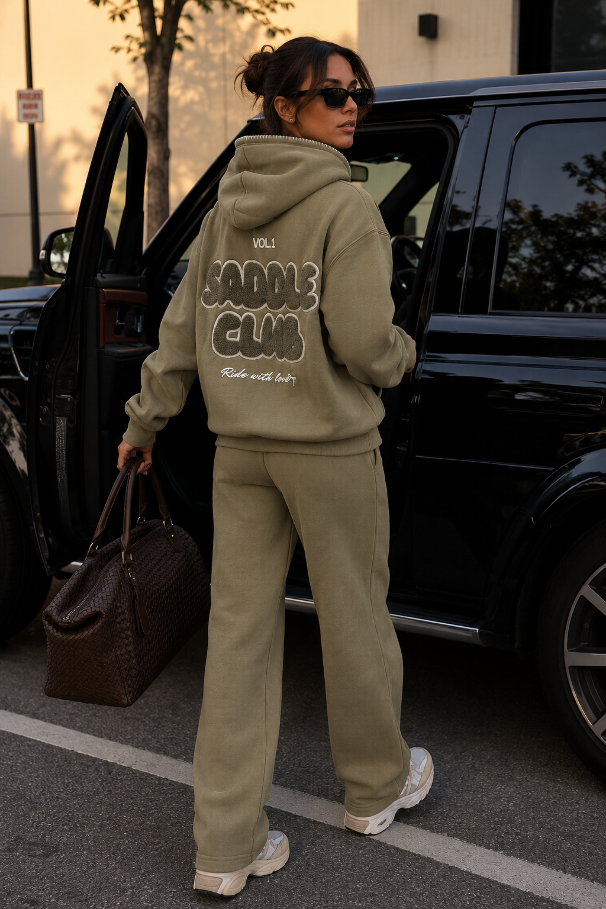 Saddle Club Hoodie - Moss