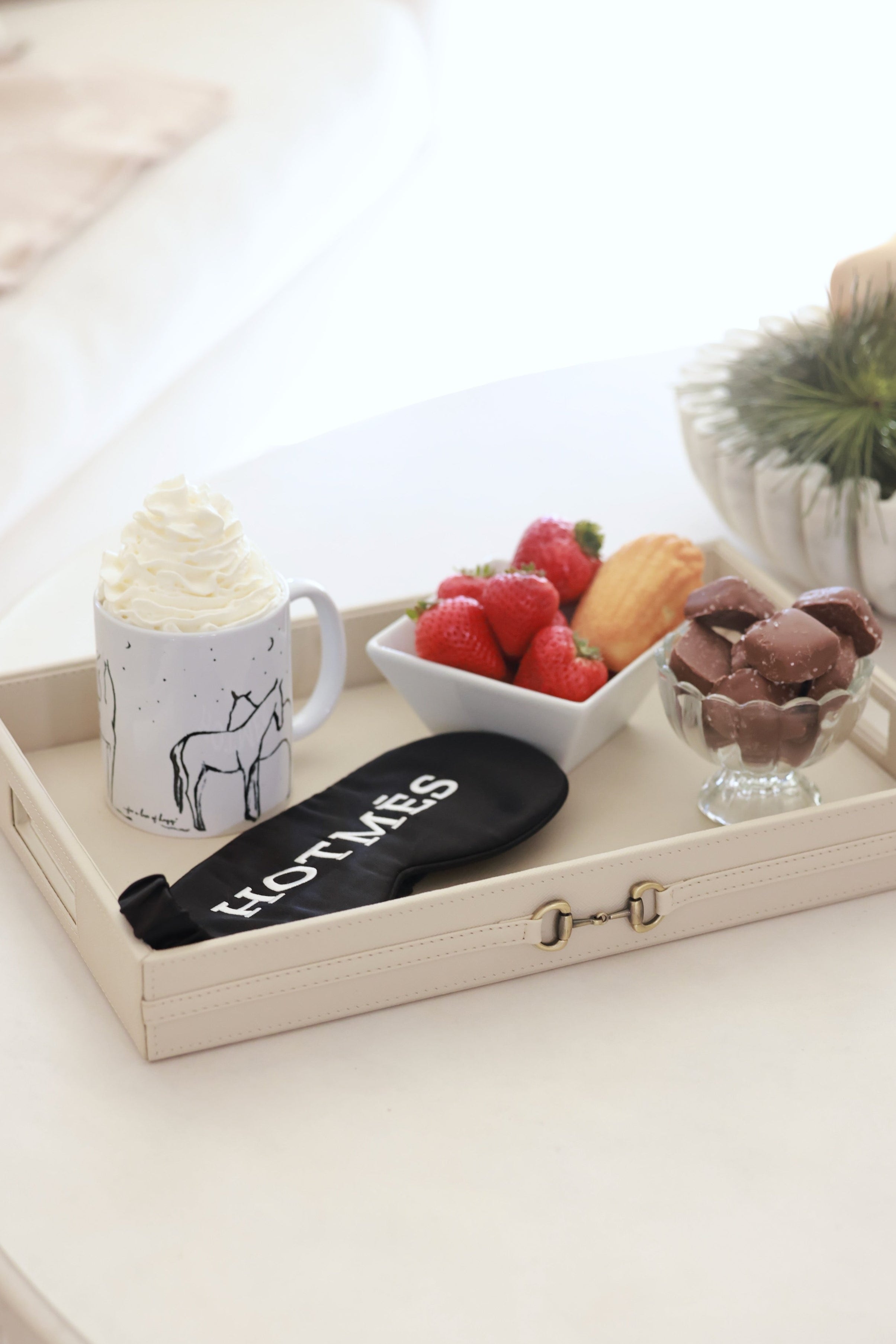 Go Home Ltd. stylish equestrian Sadie Tray