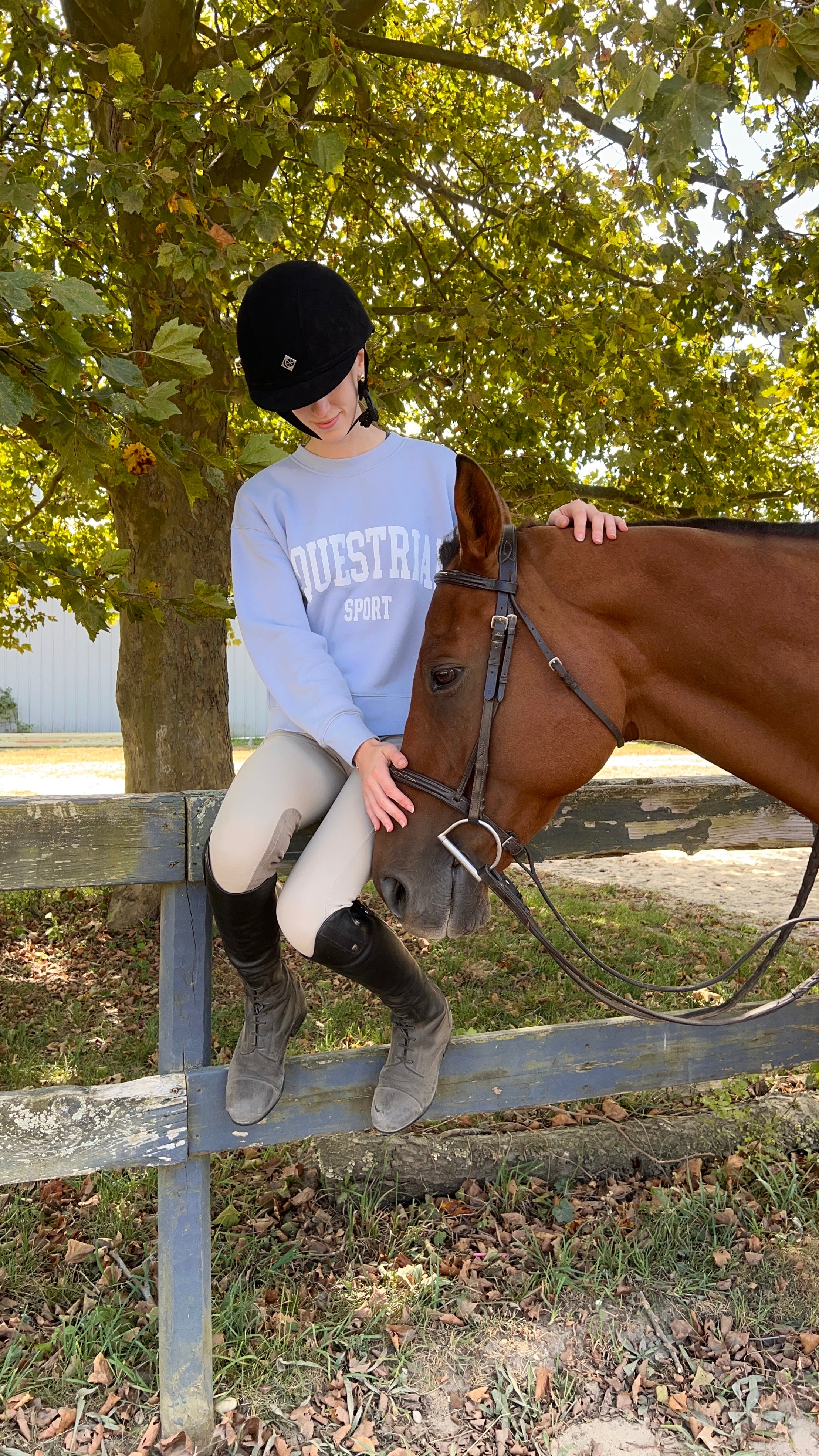 Equestrian Sport Sweatshirt - Powder