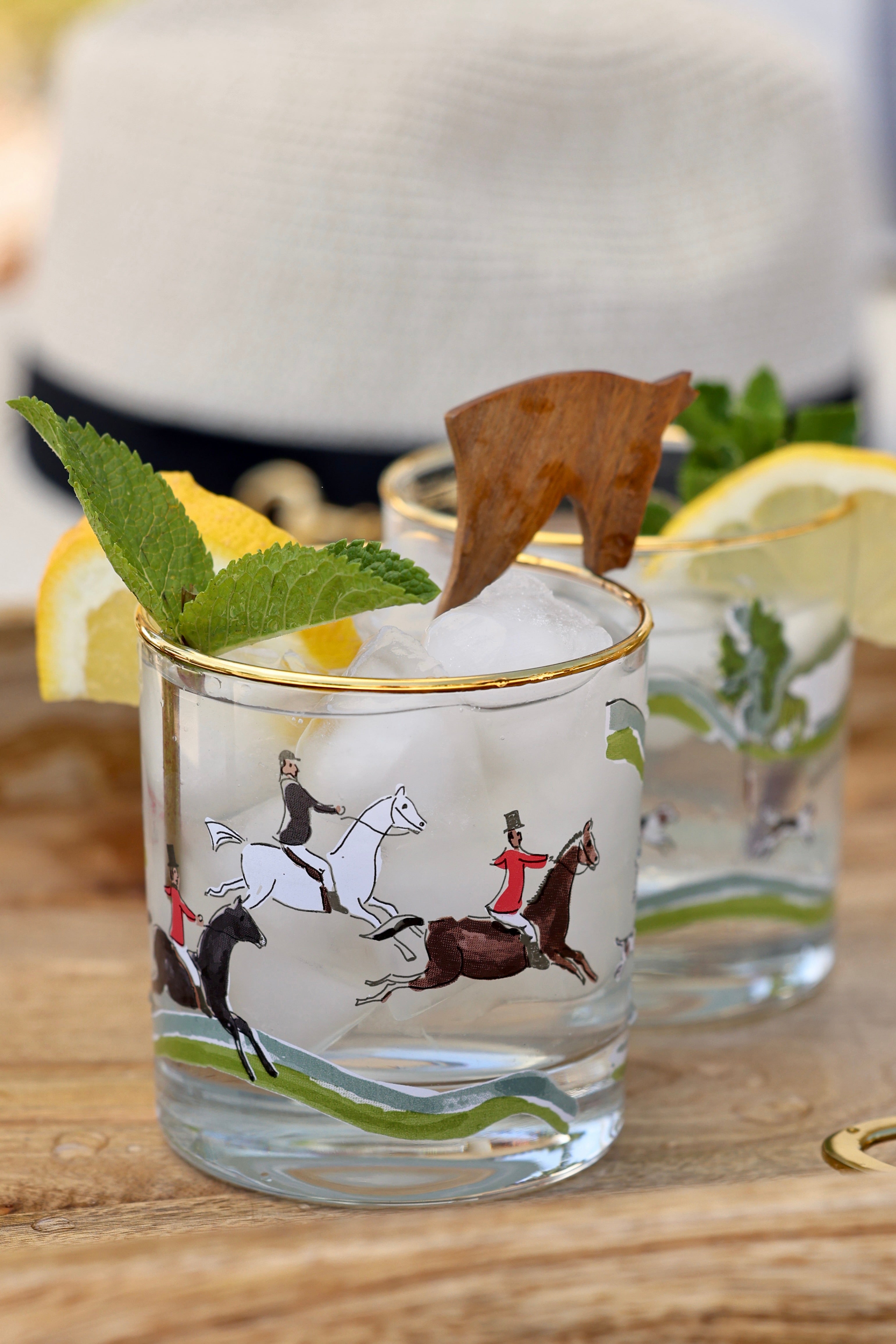 pomegranate inc stylish equestrian the hunt scene bourbon glass set