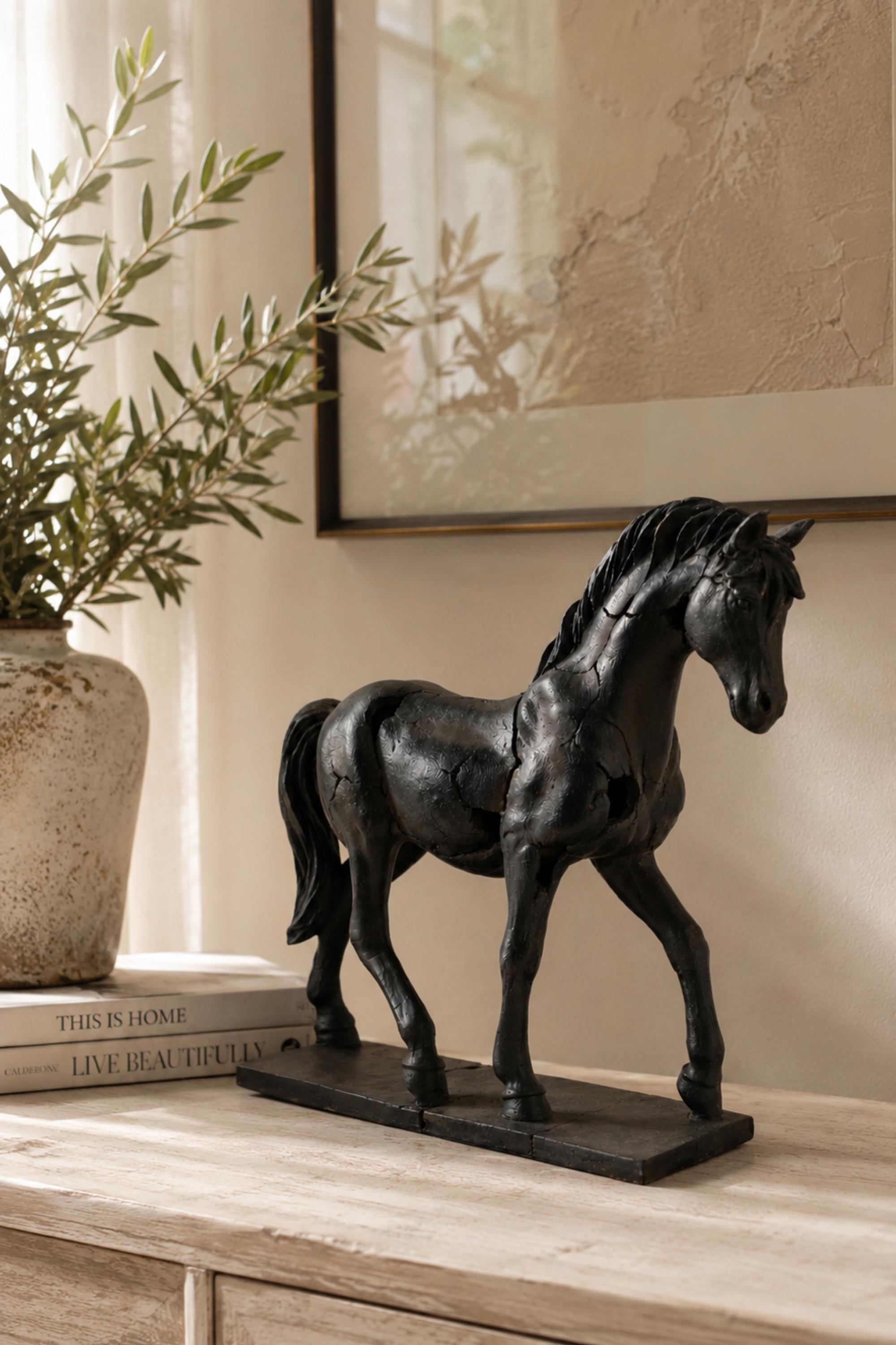 Wellington Horse Accent