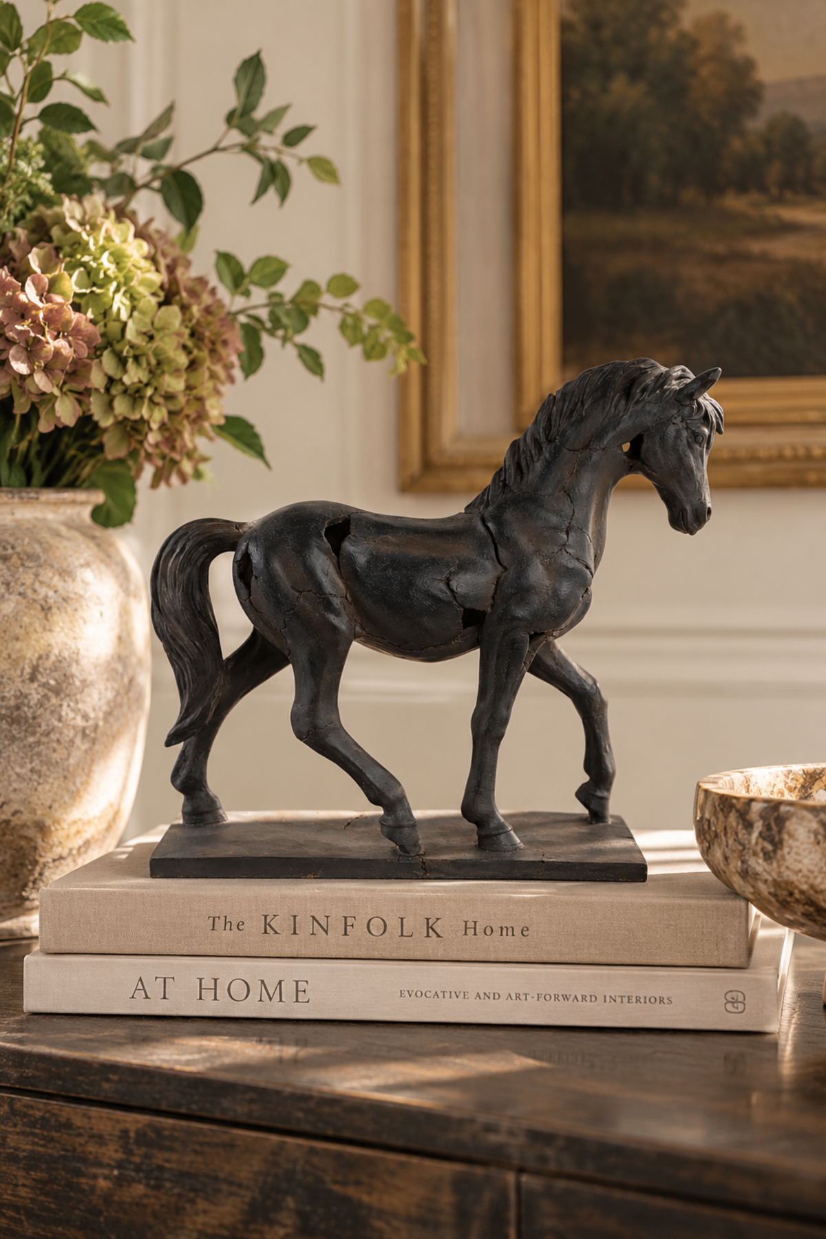 Wellington Horse Accent