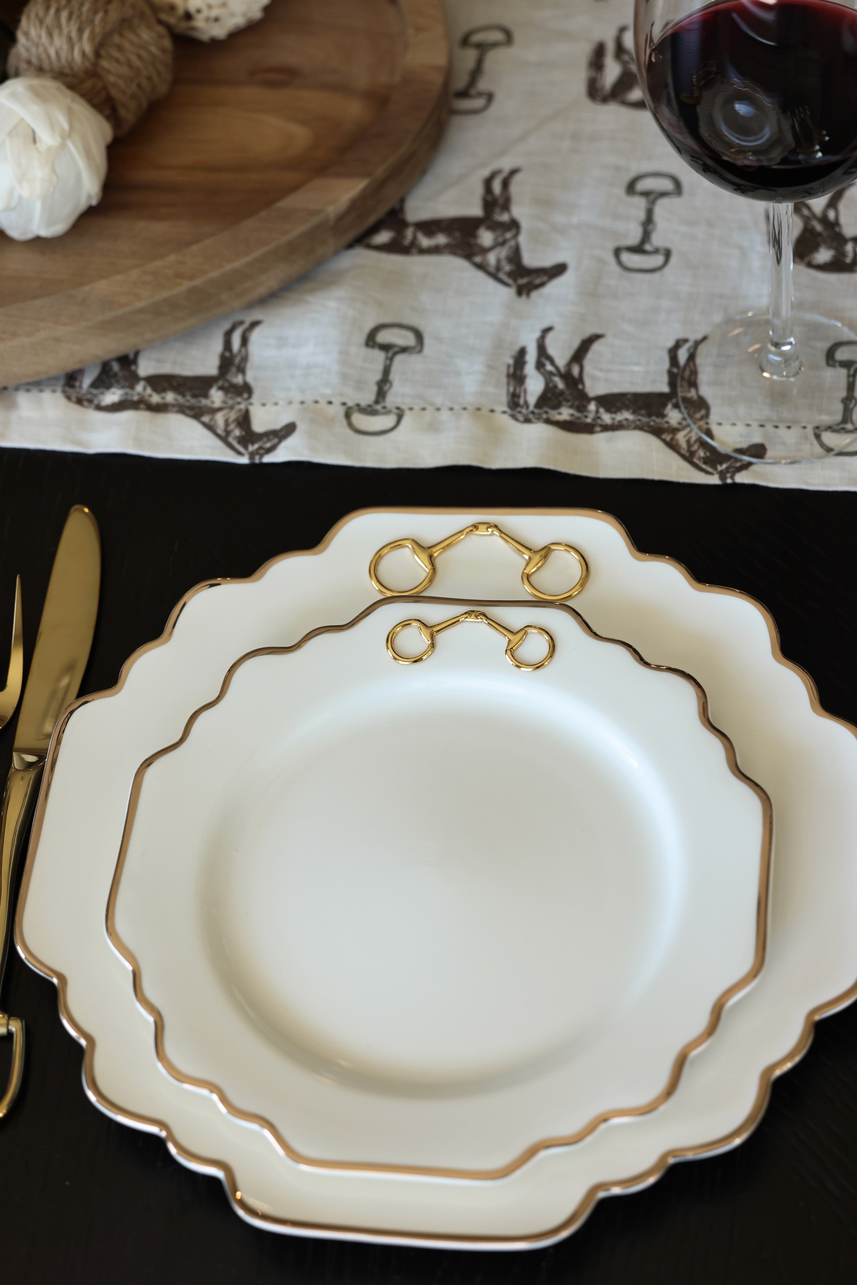 arthur court stylish equestrian windsor horse bit dinnerware