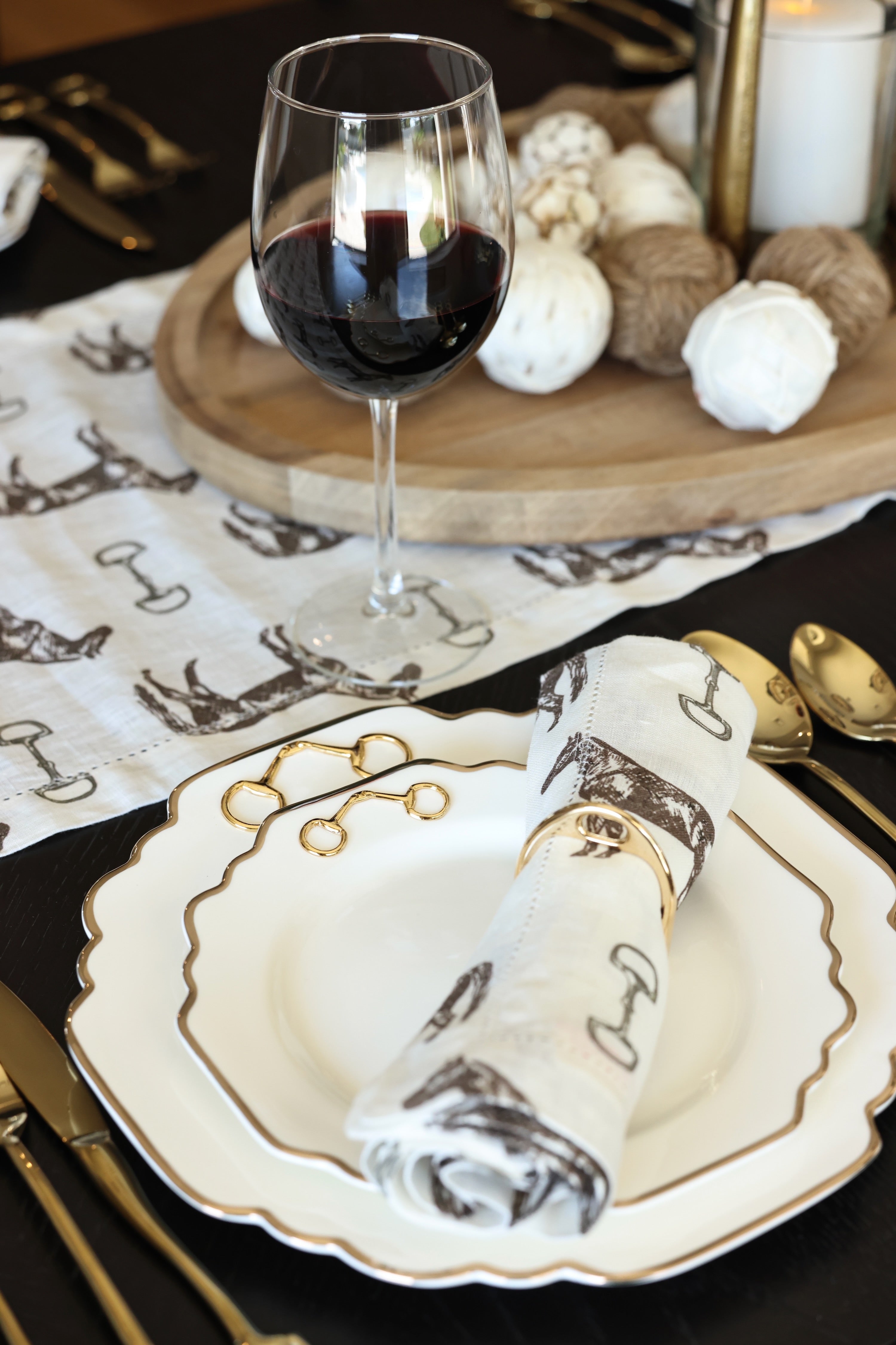 arthur court stylish equestrian windsor horse bit dinnerware