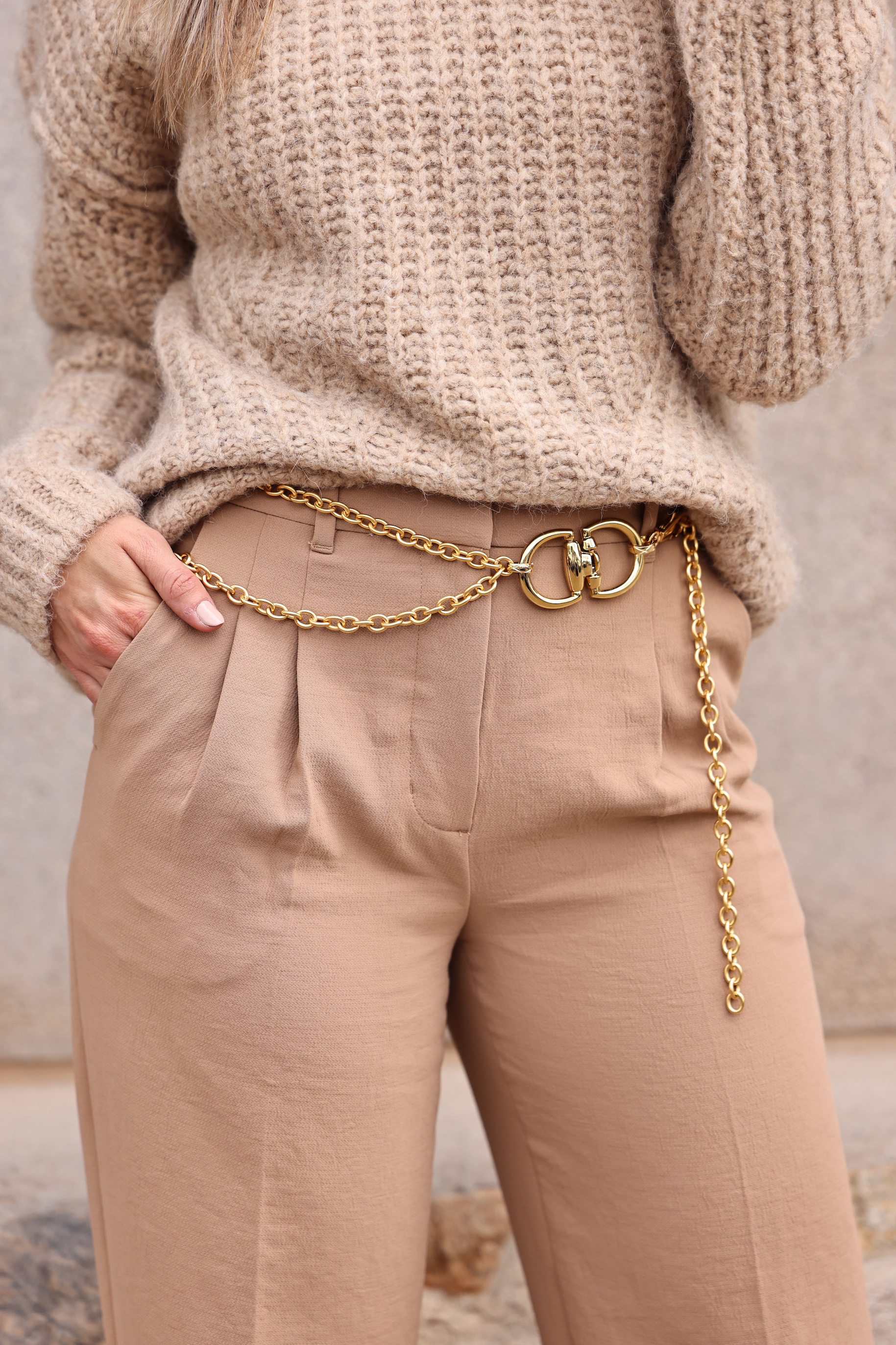 streets ahead stylish equestrian cecelia d ring gold chain belt