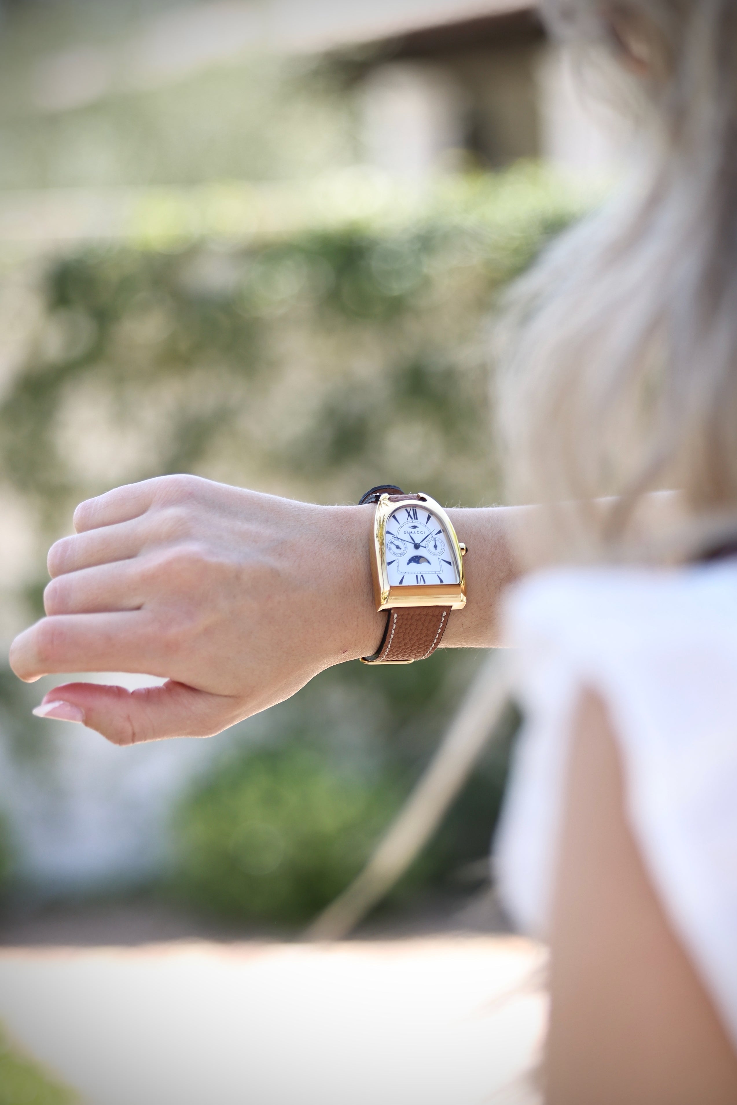 dimacci stylish equestrian deauville stirrup boyfriend watch