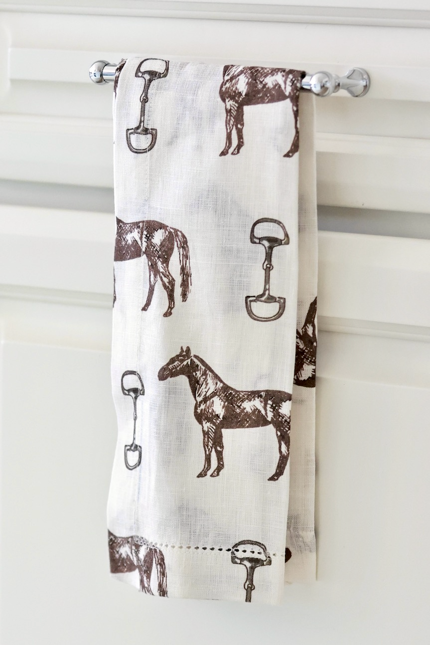Horse & Snaffle Linen Hand Towel Set